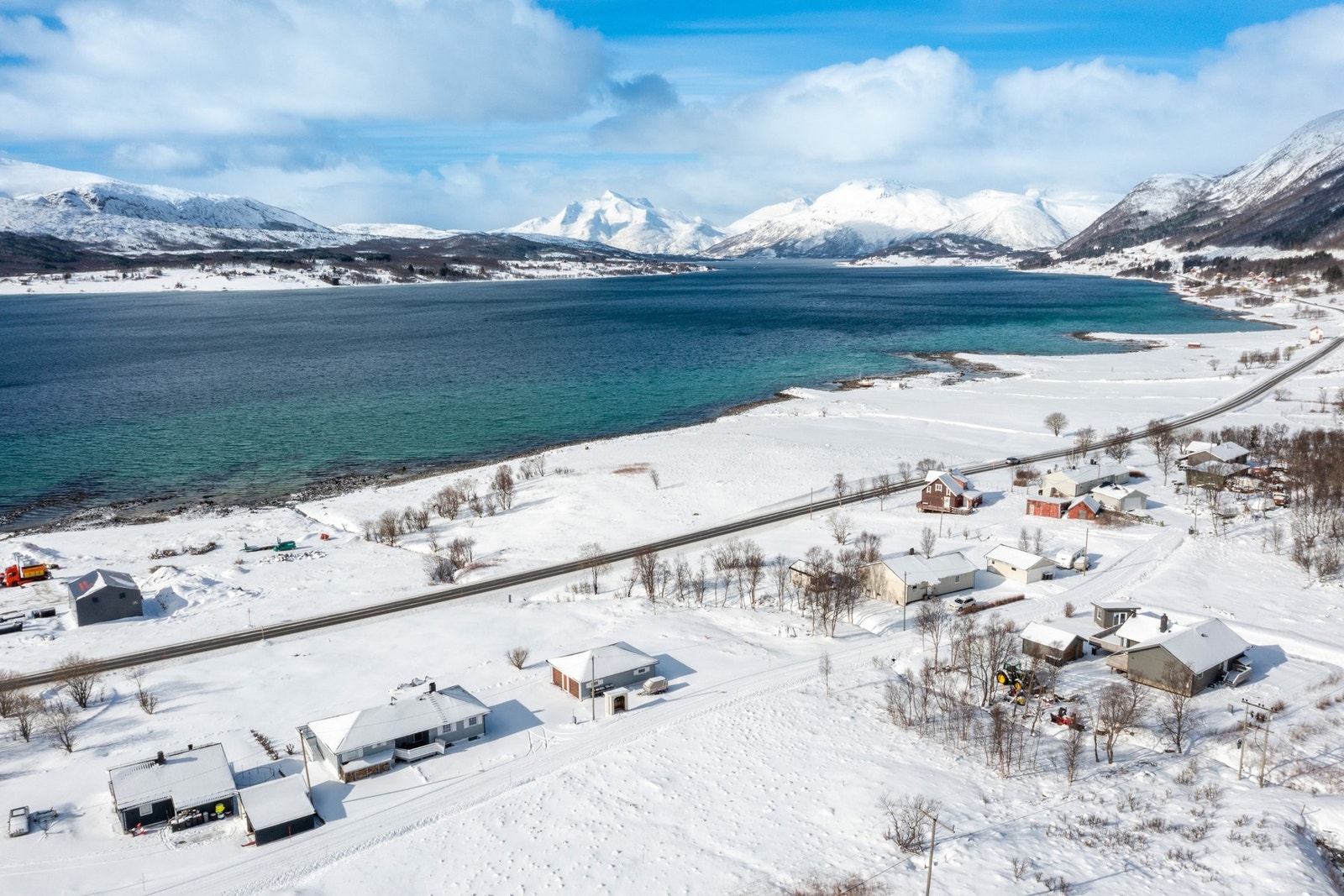 Kommunalt avløp og privat vann fra Hårvik Vannverk. Galleribilde