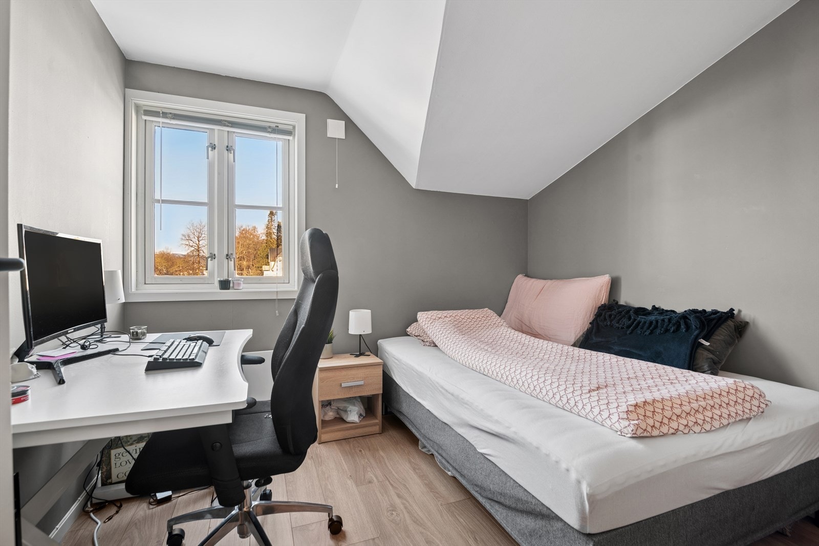 Boligen har hele 4 soverom. Galleribilde