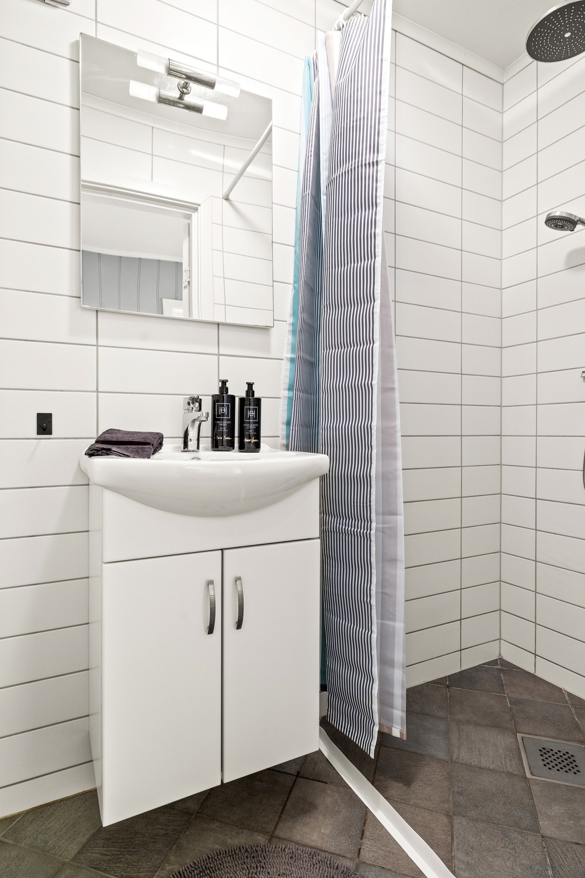 Bad i u.etg. Galleribilde