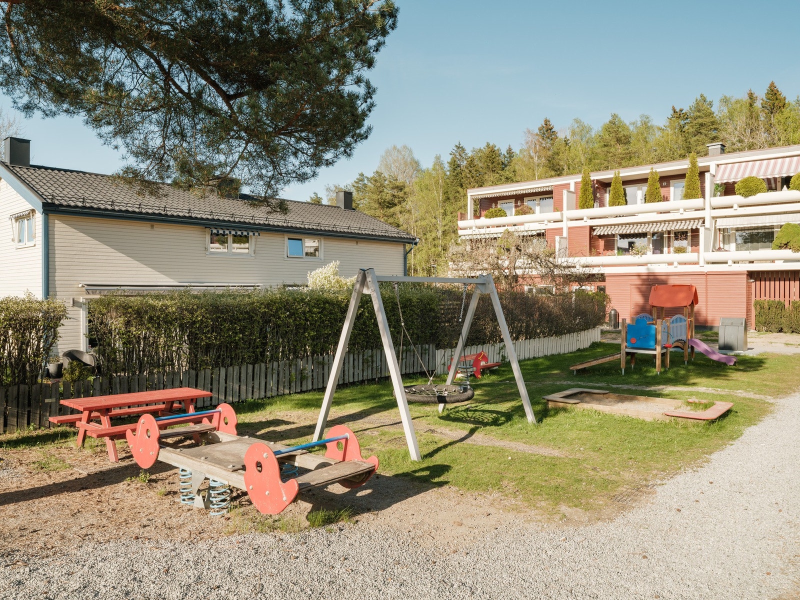 Flotte felles lekeområder for de små. Galleribilde