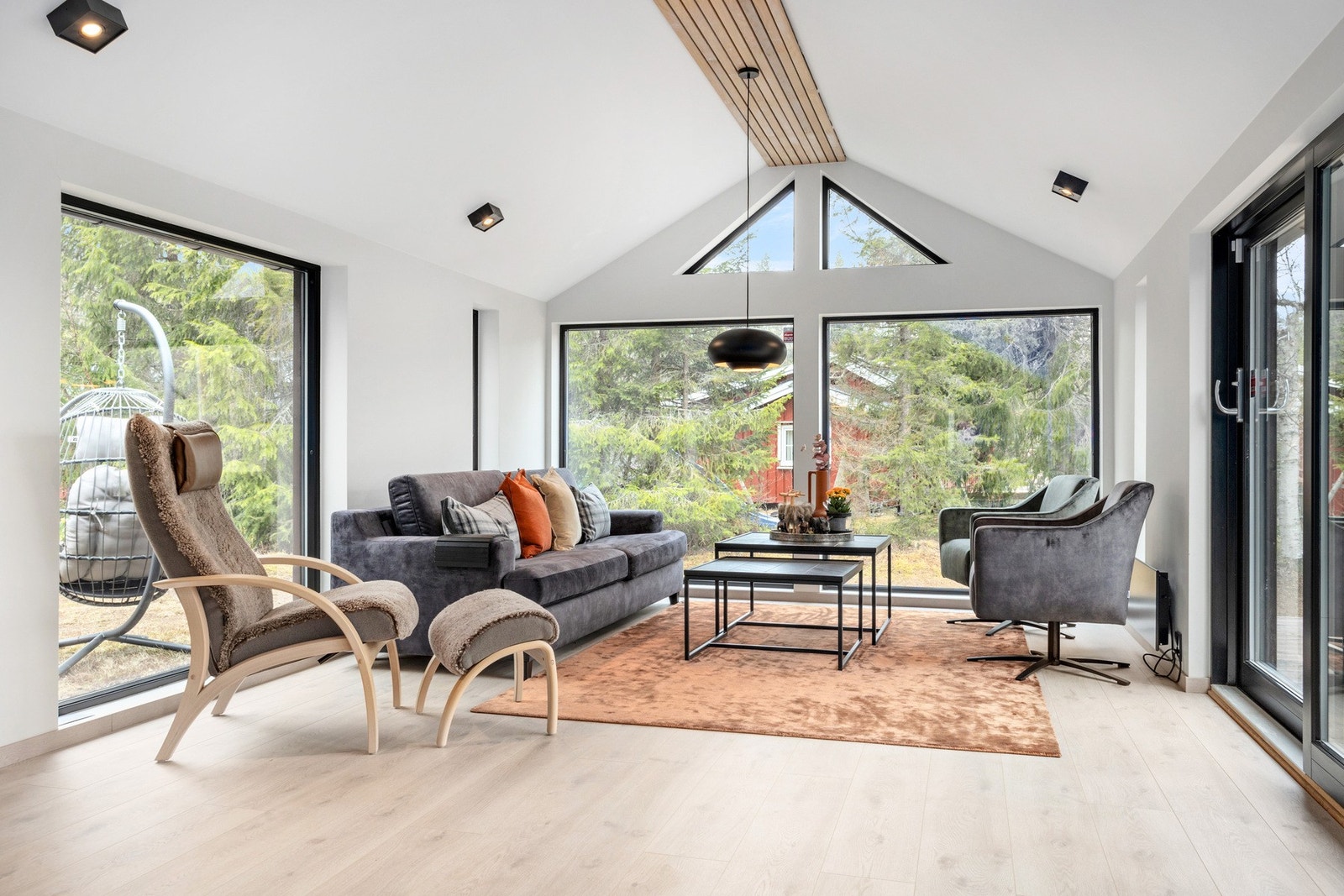 Innbydende og renovert hytte i naturskjønne omgivelser Galleribilde