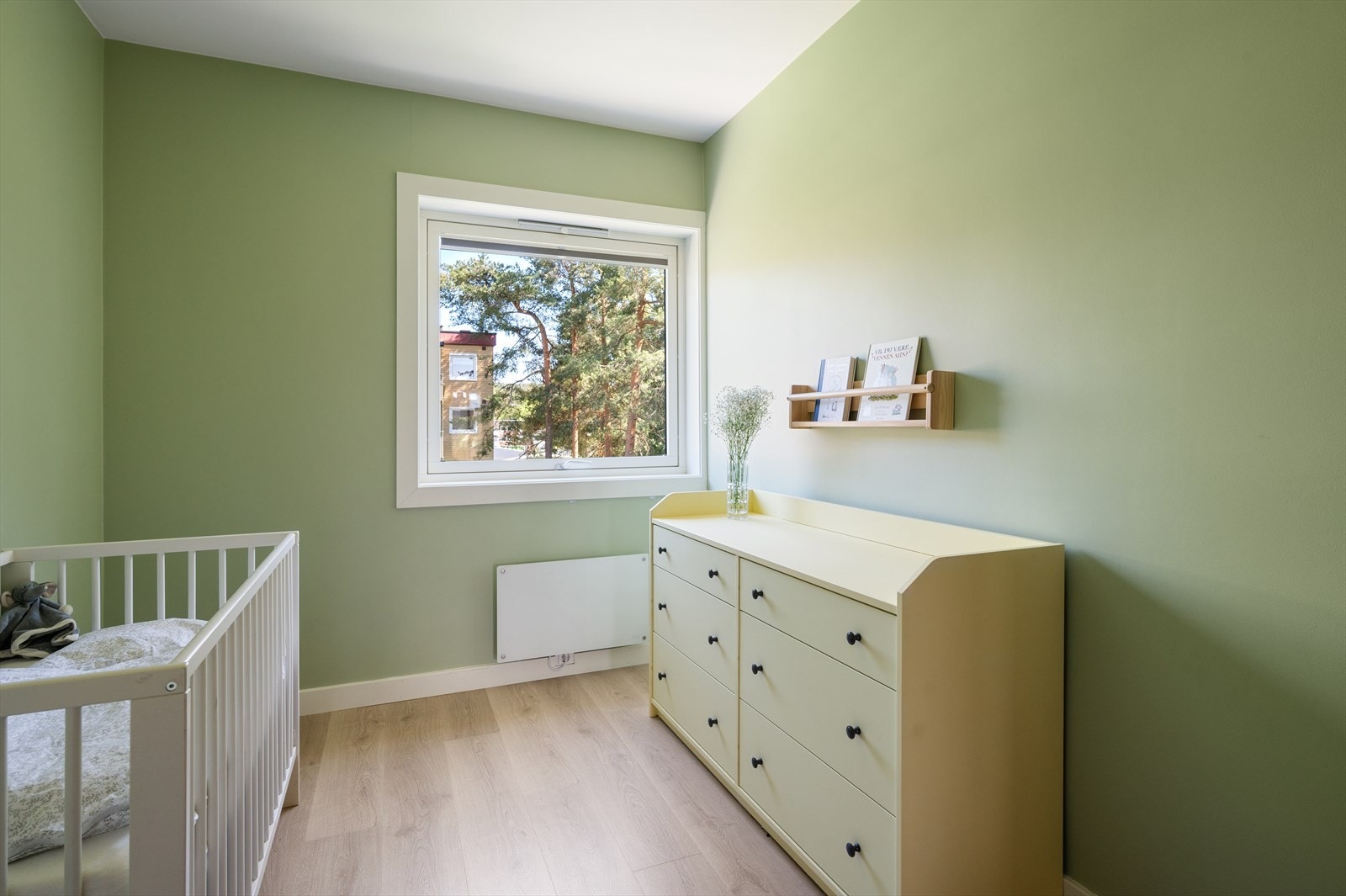 Dette soverommet passer perfekt som barnerom, kontor eller gjesterom - alt etter behov. Galleribilde