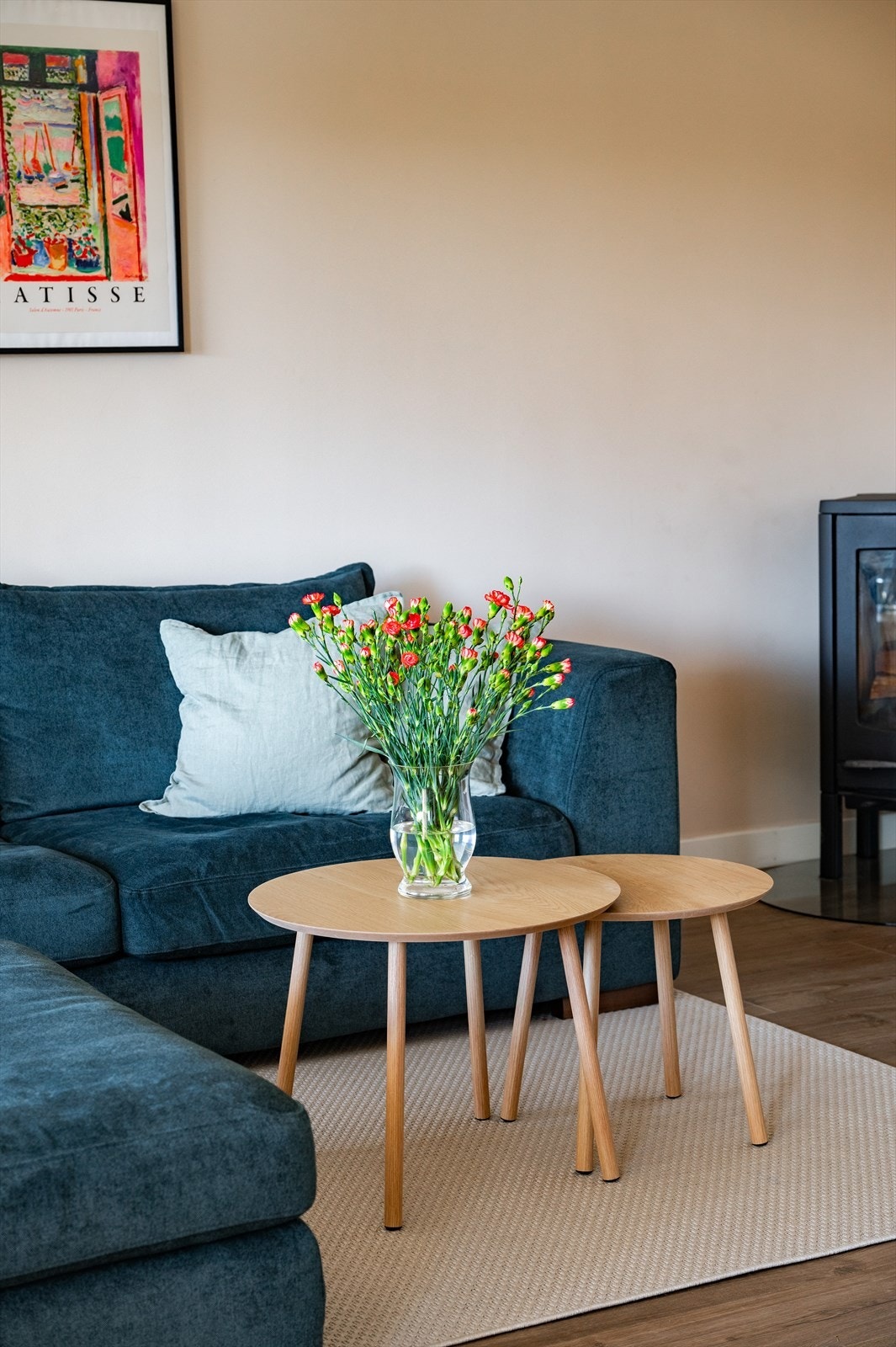 Plass til å invitere venner og familie til hyggelige sammenkomster. Galleribilde