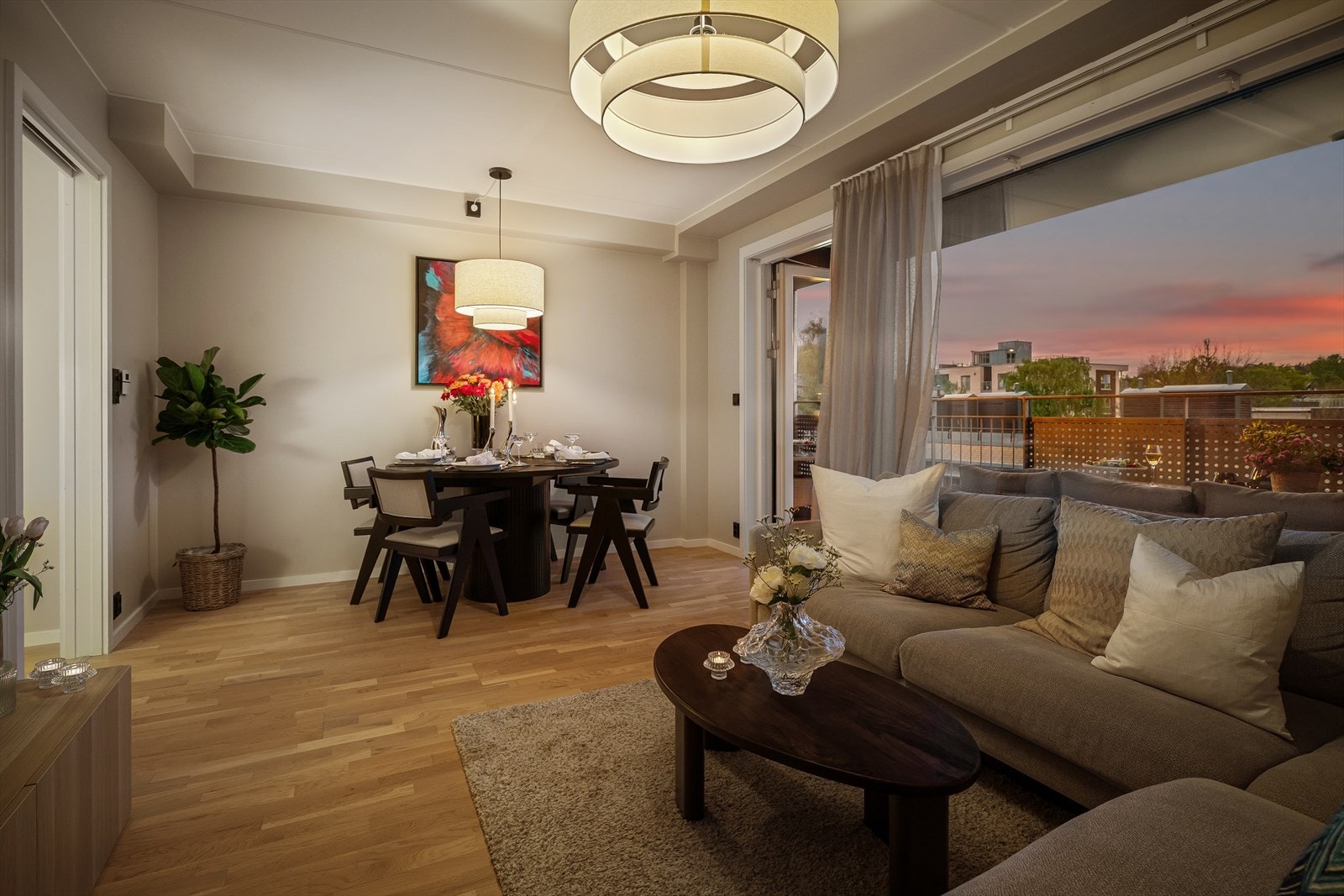 Her bor du midt i "smørøyet" av alt byen har å by på! Galleribilde