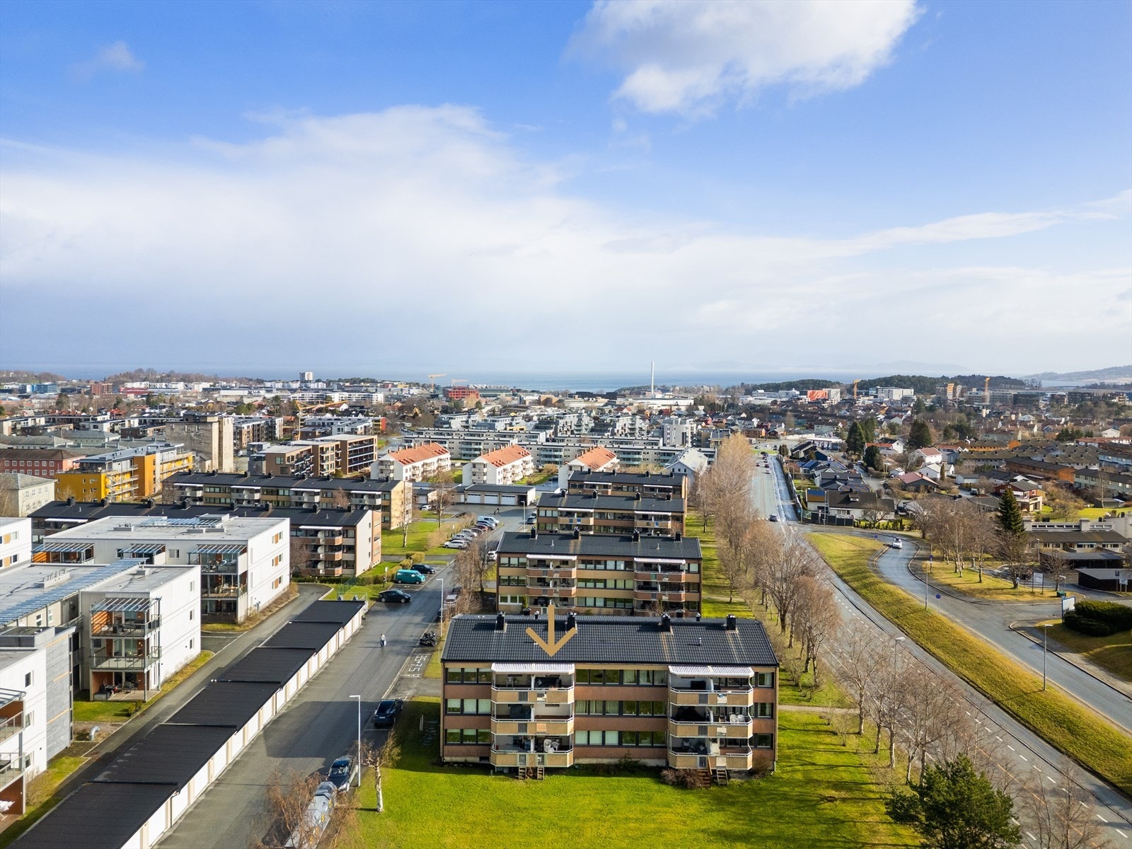 Strindheim/Persaunet er et meget etterspurt boområde med kort avstand til Solsiden og Trondheim sentrum. Galleribilde