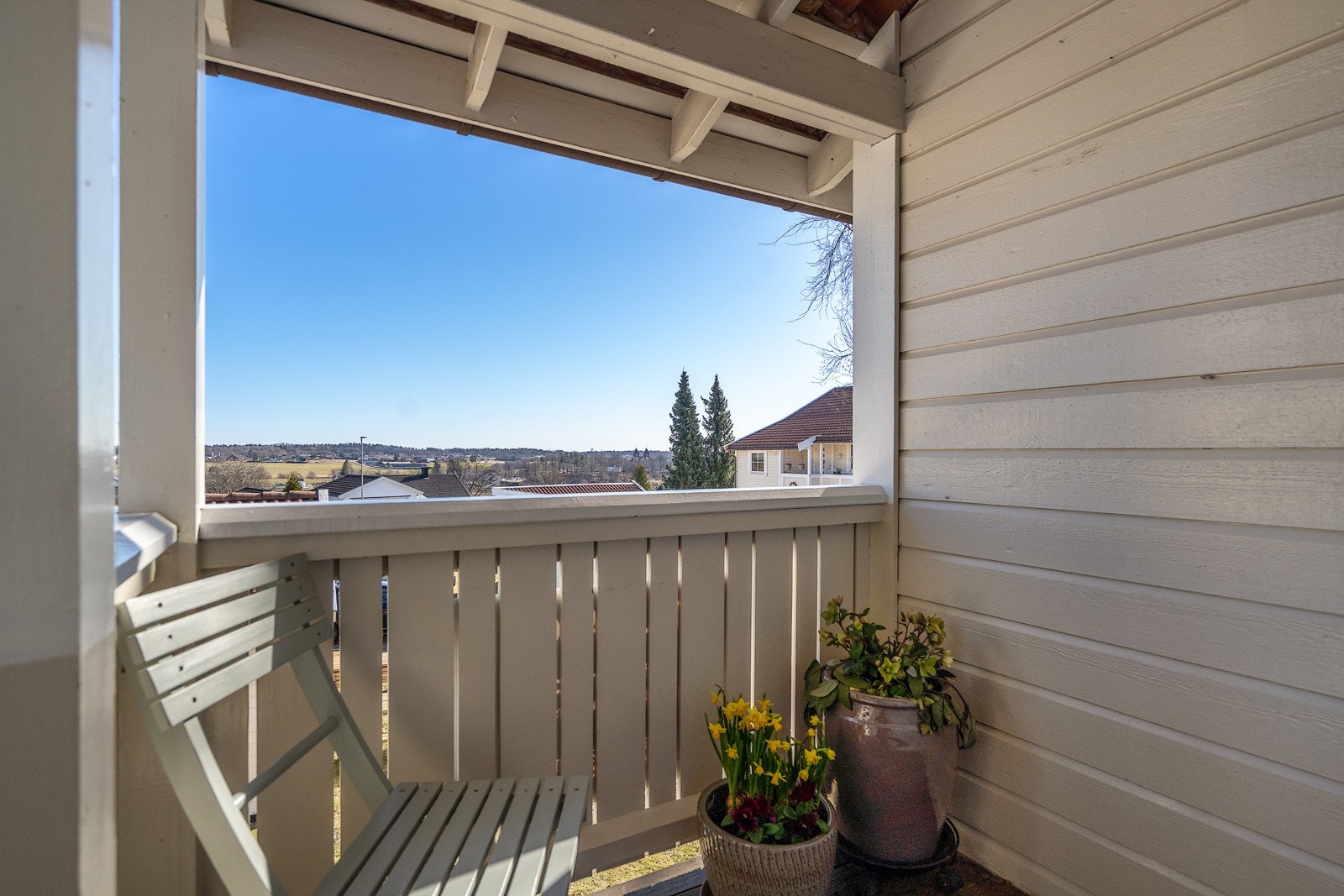 Herlig utsikt fra terrassen mot øst Galleribilde