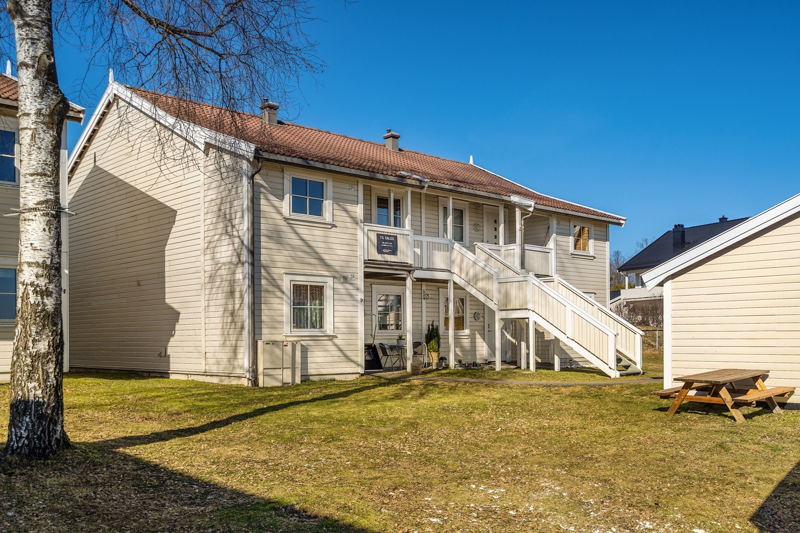 Fint uteområde i borettslaget Galleribilde