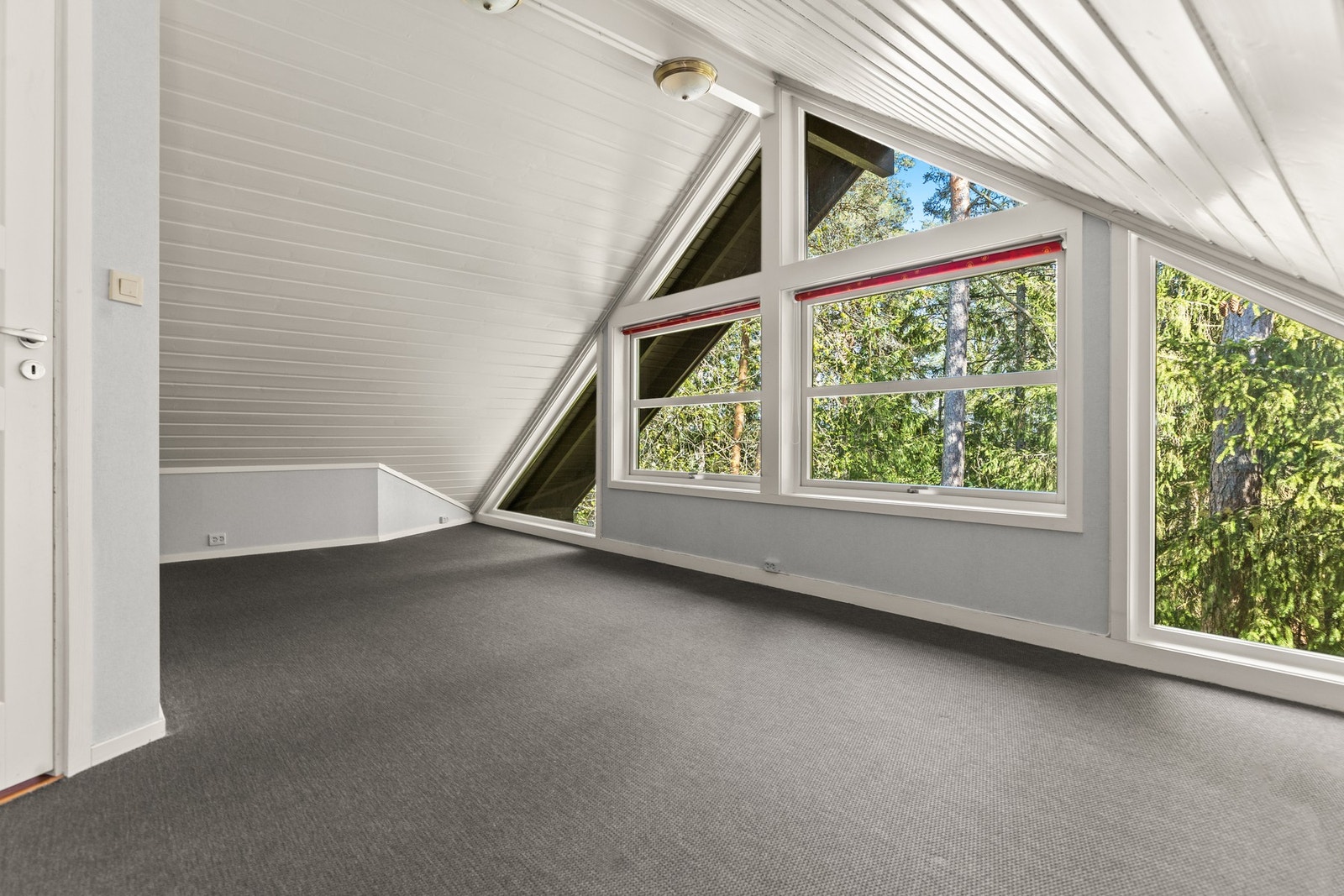 Stort soverom i andre etasje Galleribilde