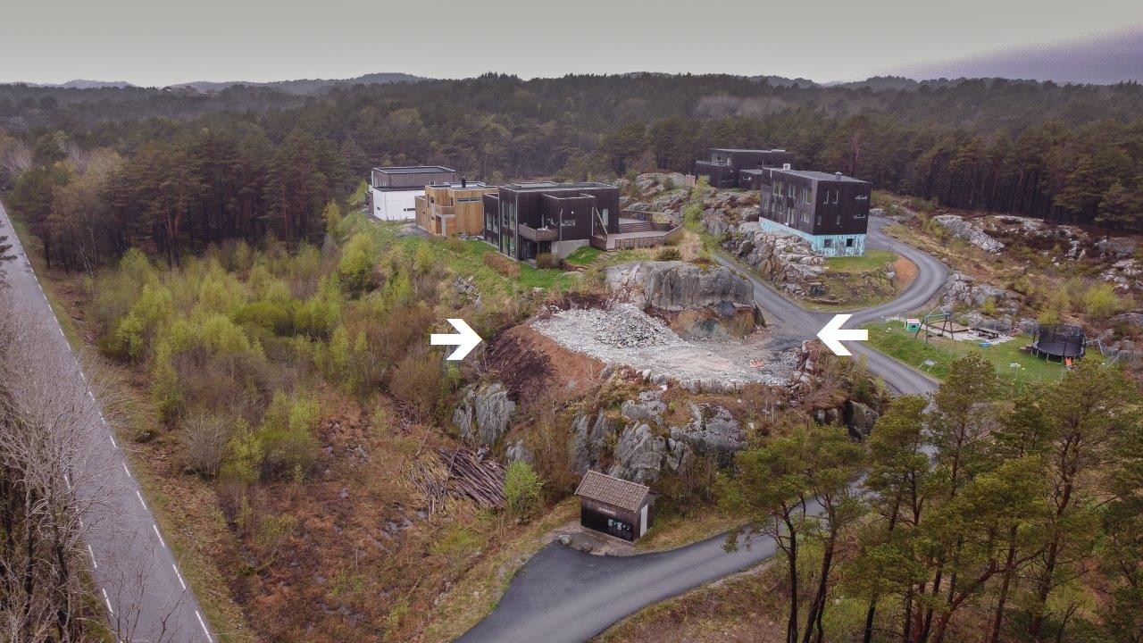 Dronebilde mot tomten Galleribilde