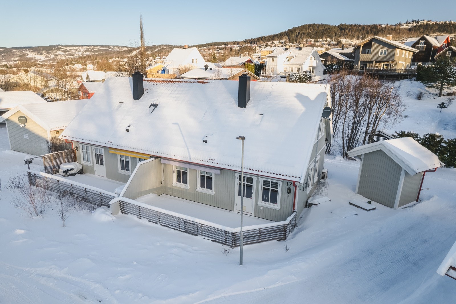 Velkommen til eiendommen Solheimsvegen 17. Galleribilde