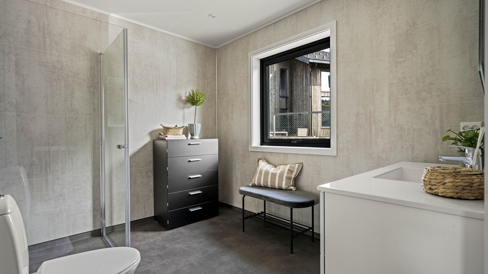 Flott bad i 2.etg. Galleribilde