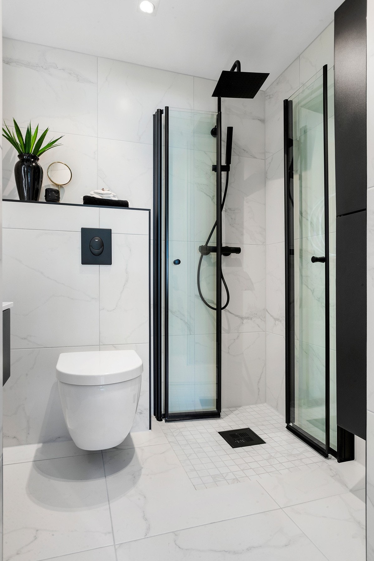 Bad 1. etasje - Dusjhørne Galleribilde