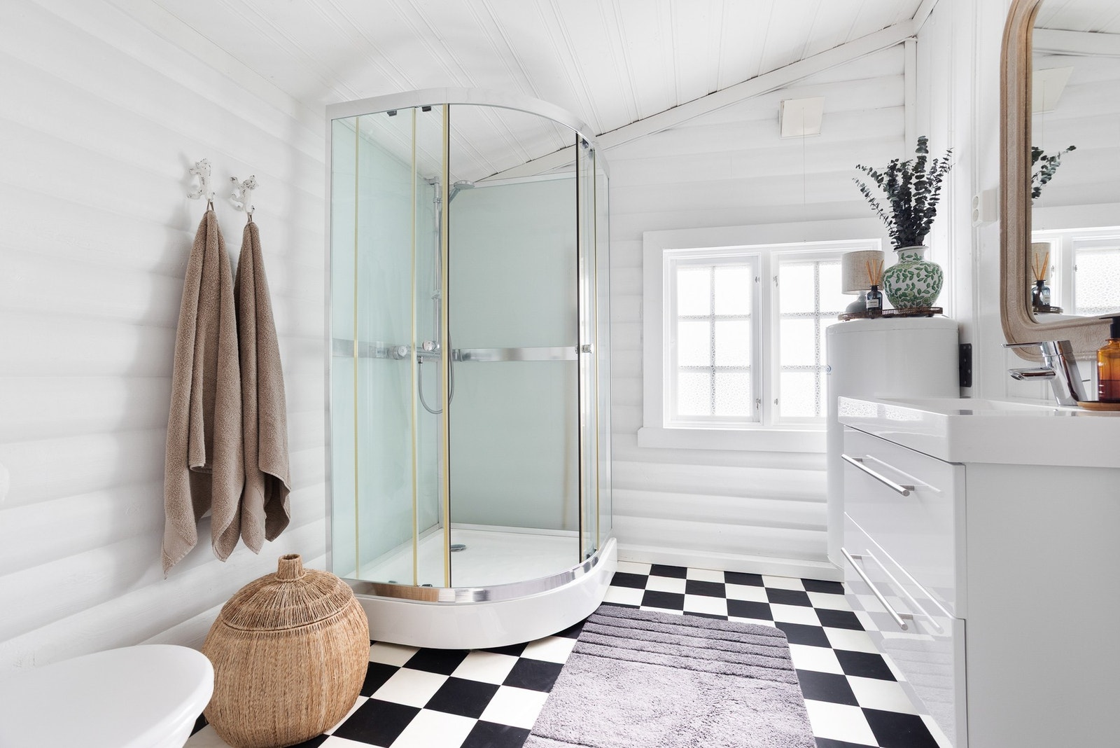 Pent bad med Galleribilde