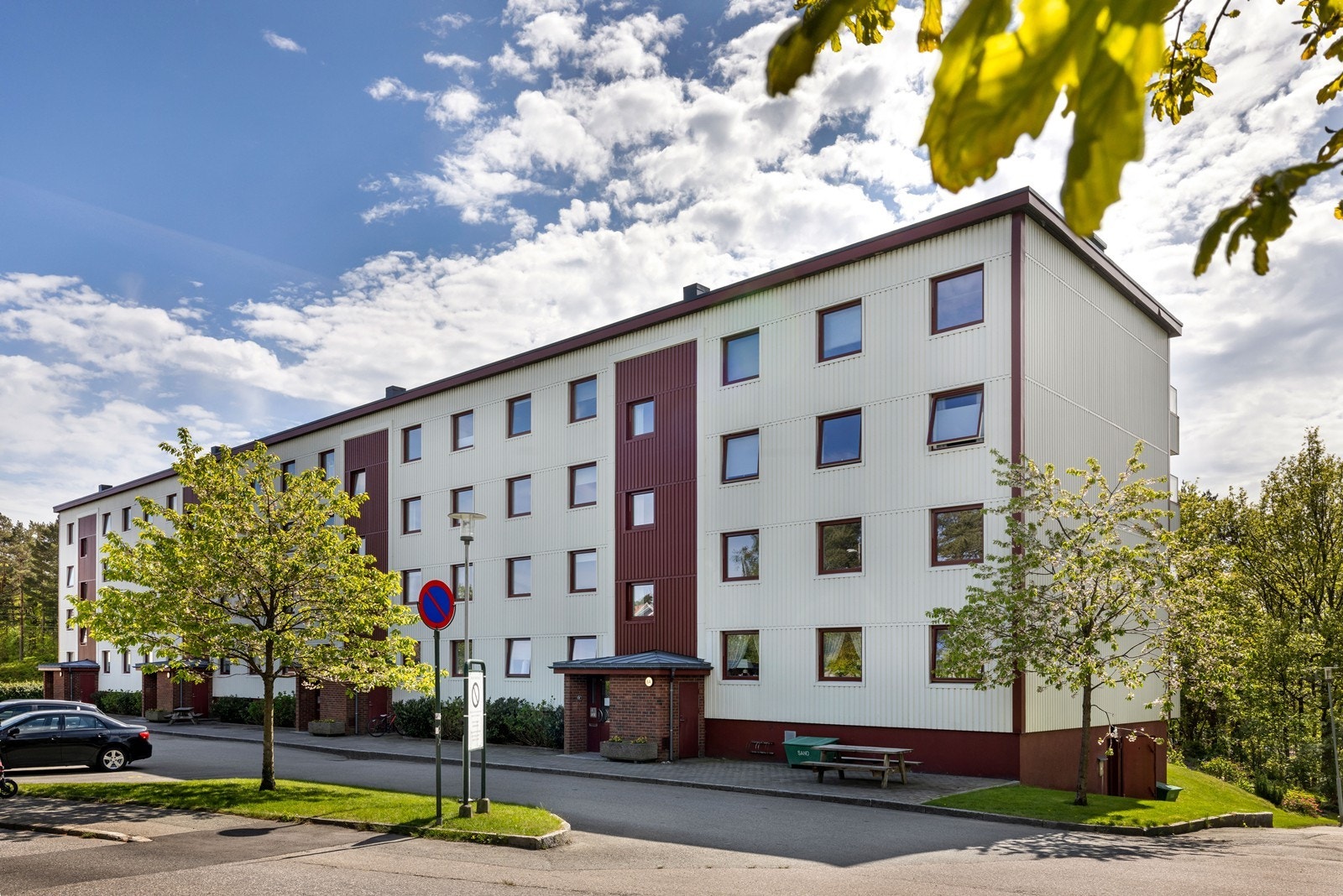 Borettslaget har sentral, men tilbaketrukket, beliggenhet i Vågsbygd. Galleribilde