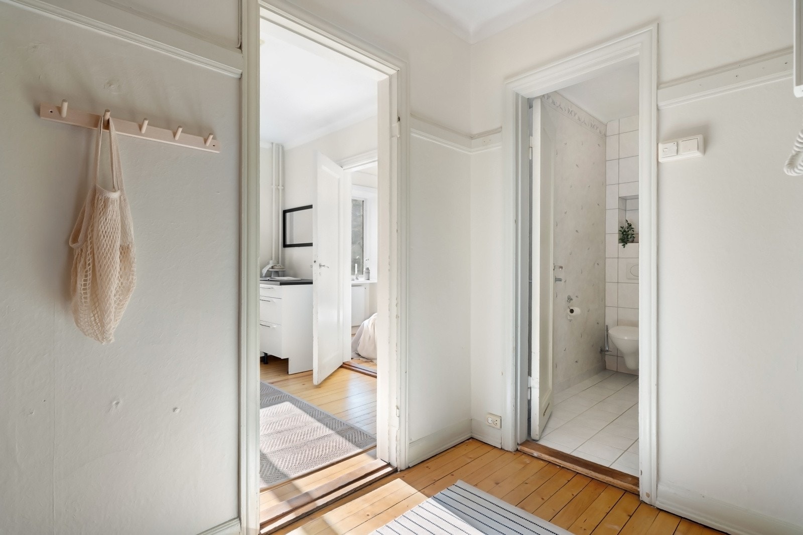 Her får dere et romslig hjem med god planløsning og store rom. Galleribilde