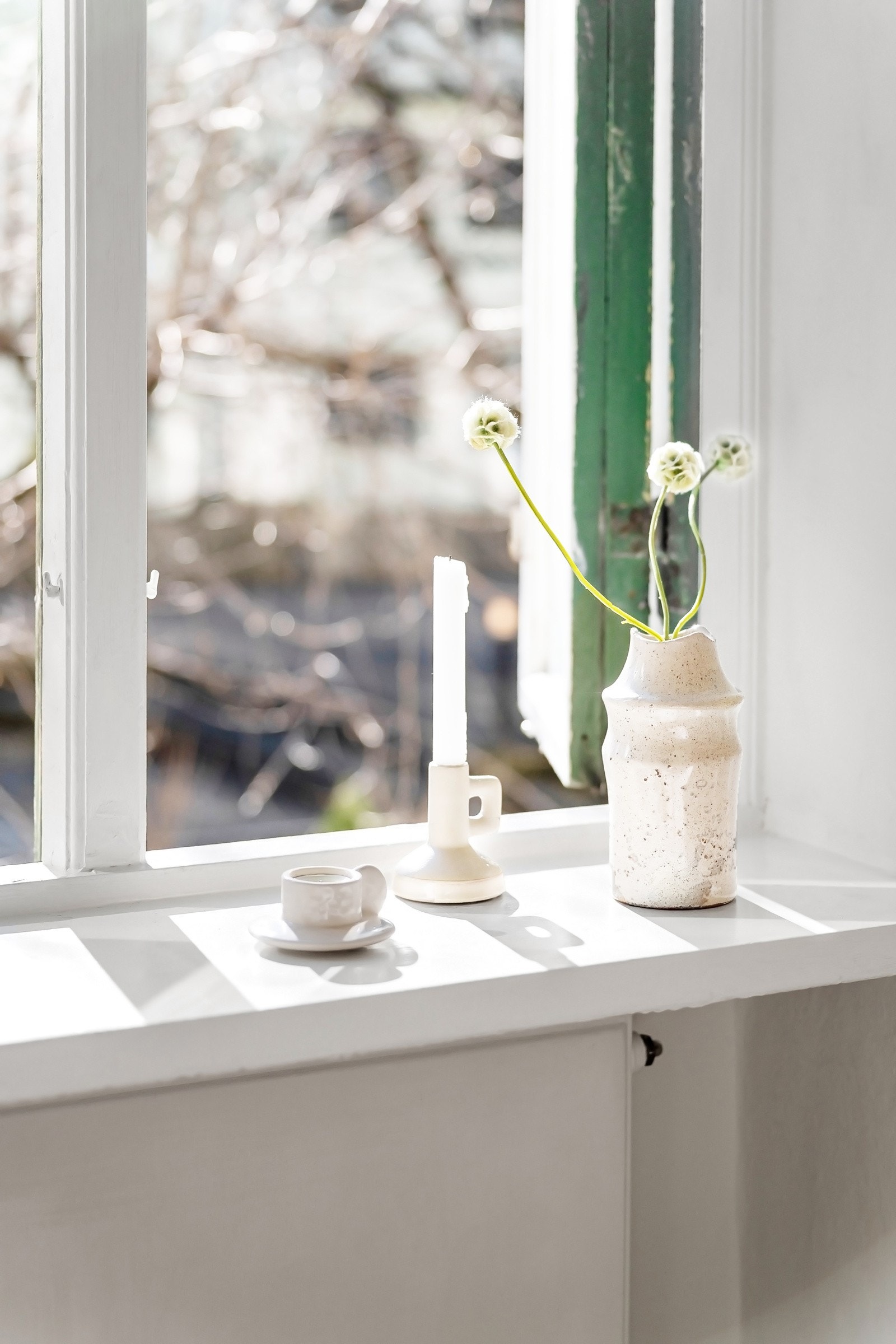 Soverommet vender ut mot et skjermet og rolig gårdsrom. Galleribilde