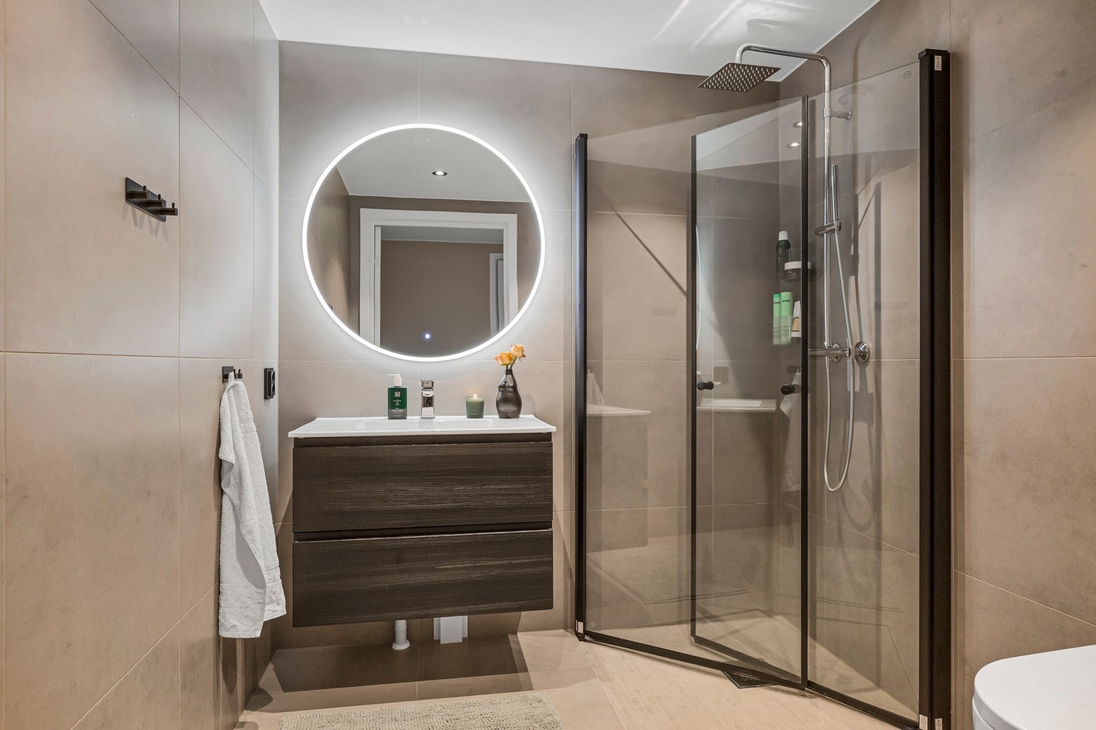 Varmekabler i gulvet Galleribilde