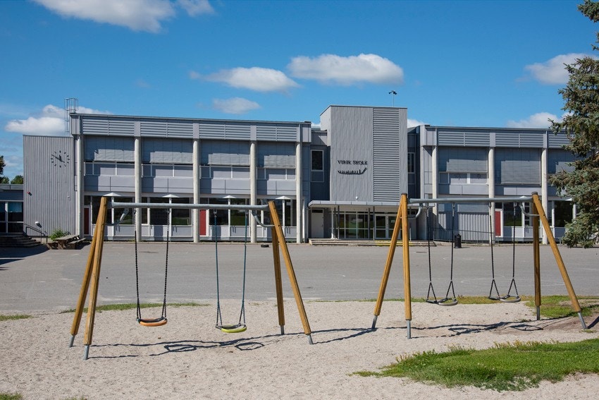 Populære Virik Barneskole rett i nærheten Galleribilde
