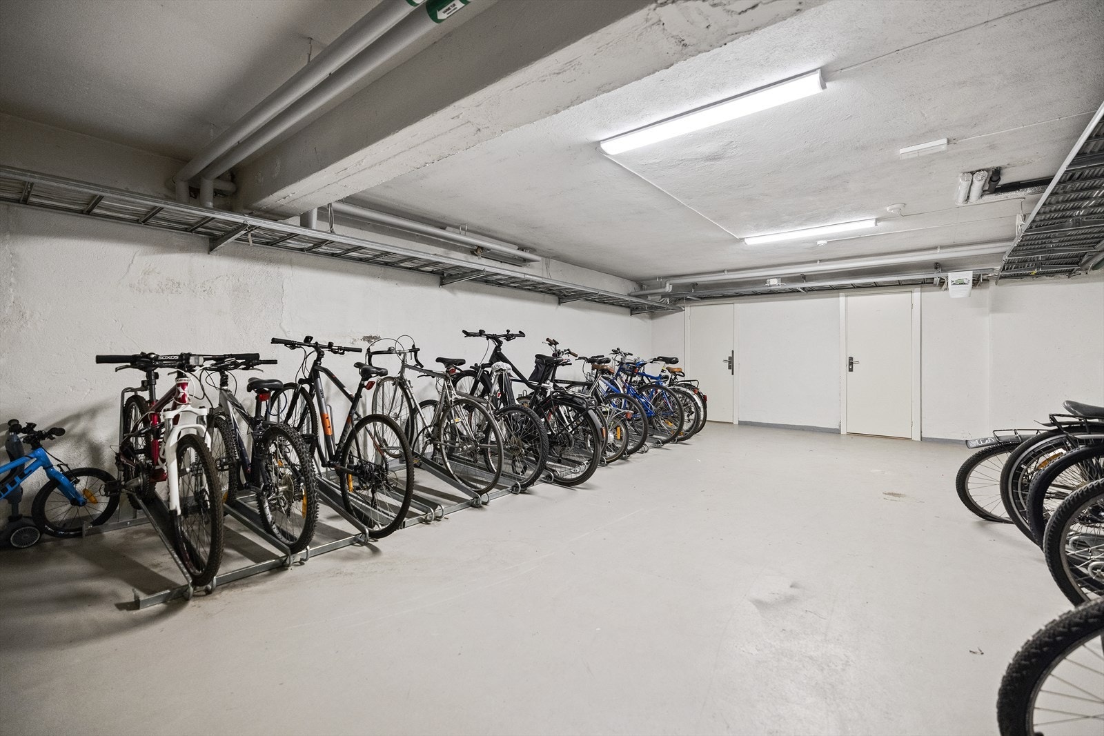 Tilgang til felles sykkelrom i borettslaget Galleribilde