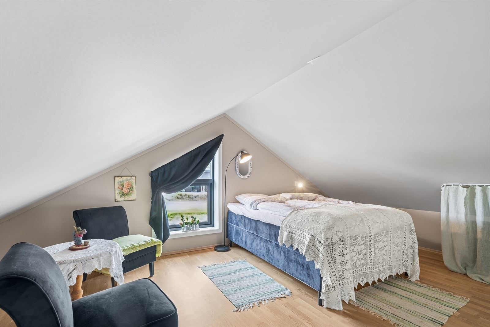 Innredet rom som benyttes som soverom. Galleribilde