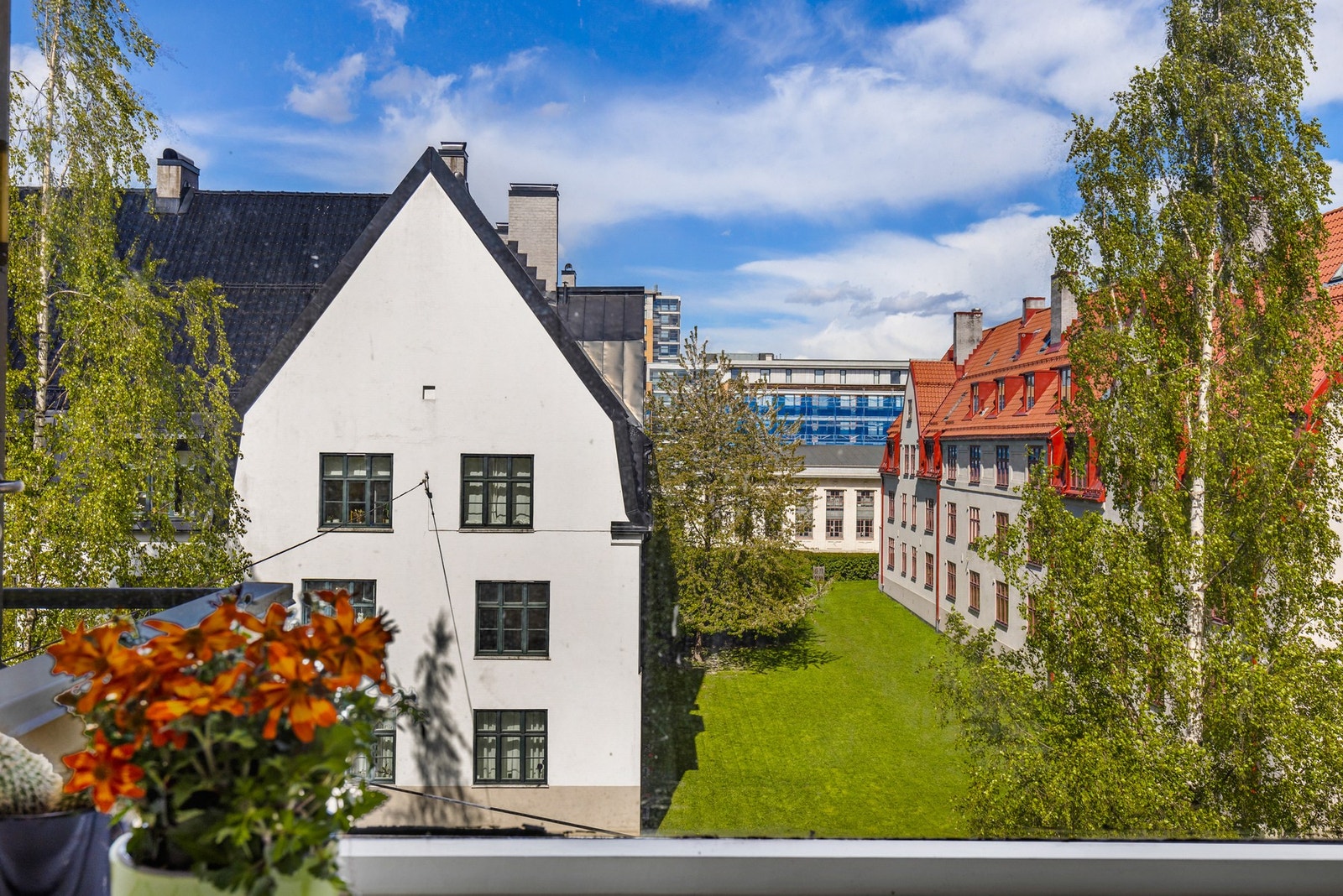 Perfekt for førstegangskjøpere med smart planløsning og nærhet til alt du trenger i hverdagen. Galleribilde