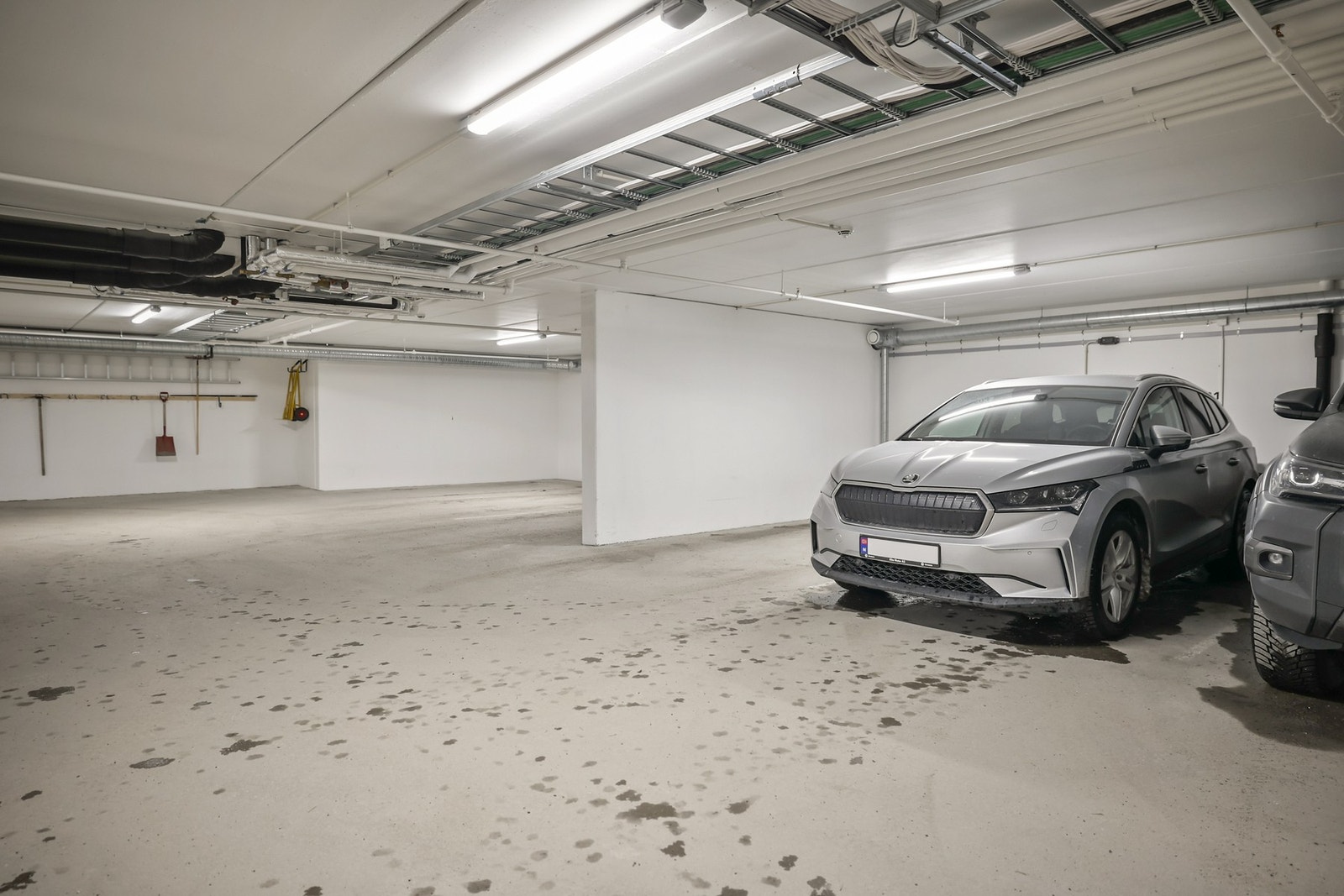 Garasjeplass Galleribilde