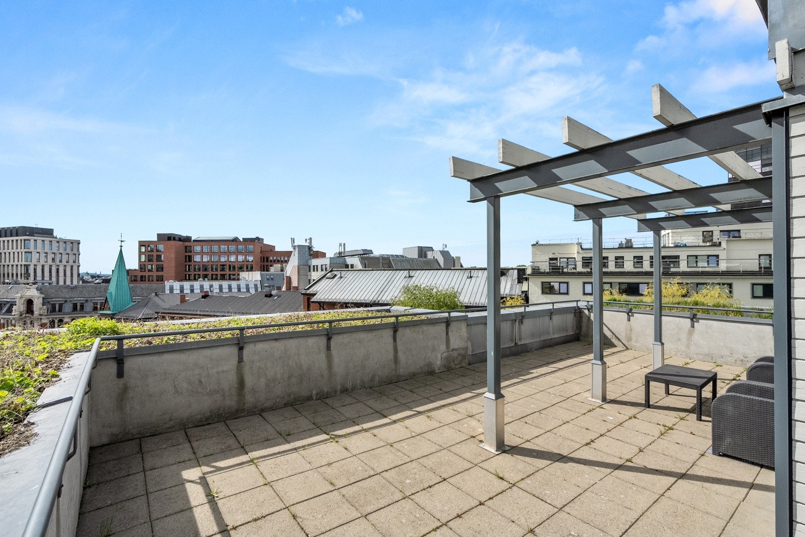 Borettslaget har en stor, felles takterrasse. Galleribilde