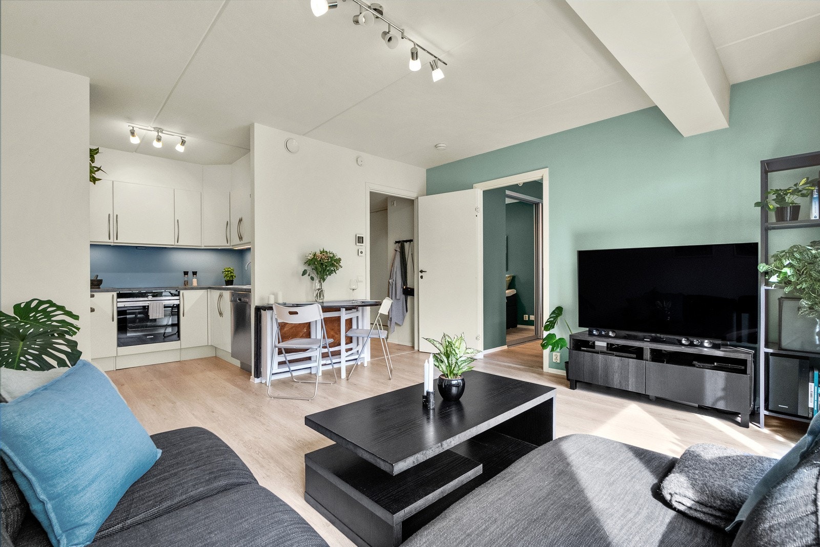 Bygget er fra 2003 og holder en gjennomgående god standard. Galleribilde