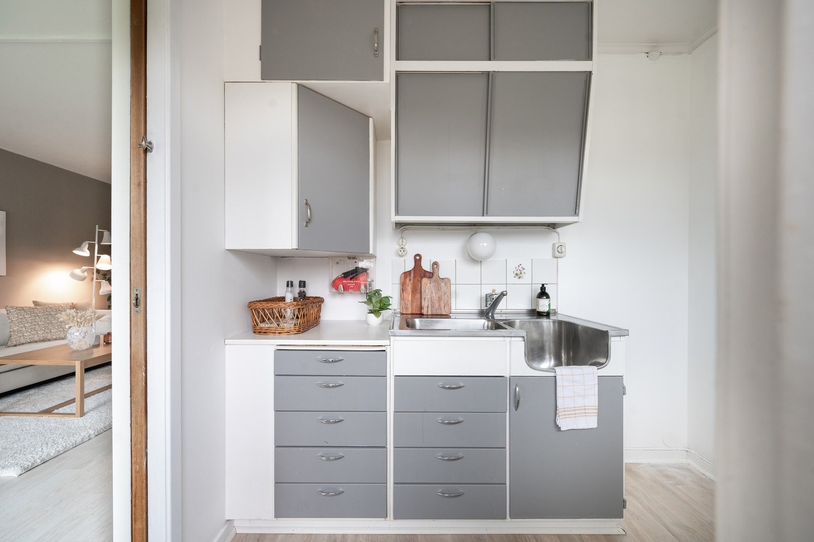 Bildene i denne annonsen er hentet fra en annen sammenliknbar leilighet i bygget. Galleribilde