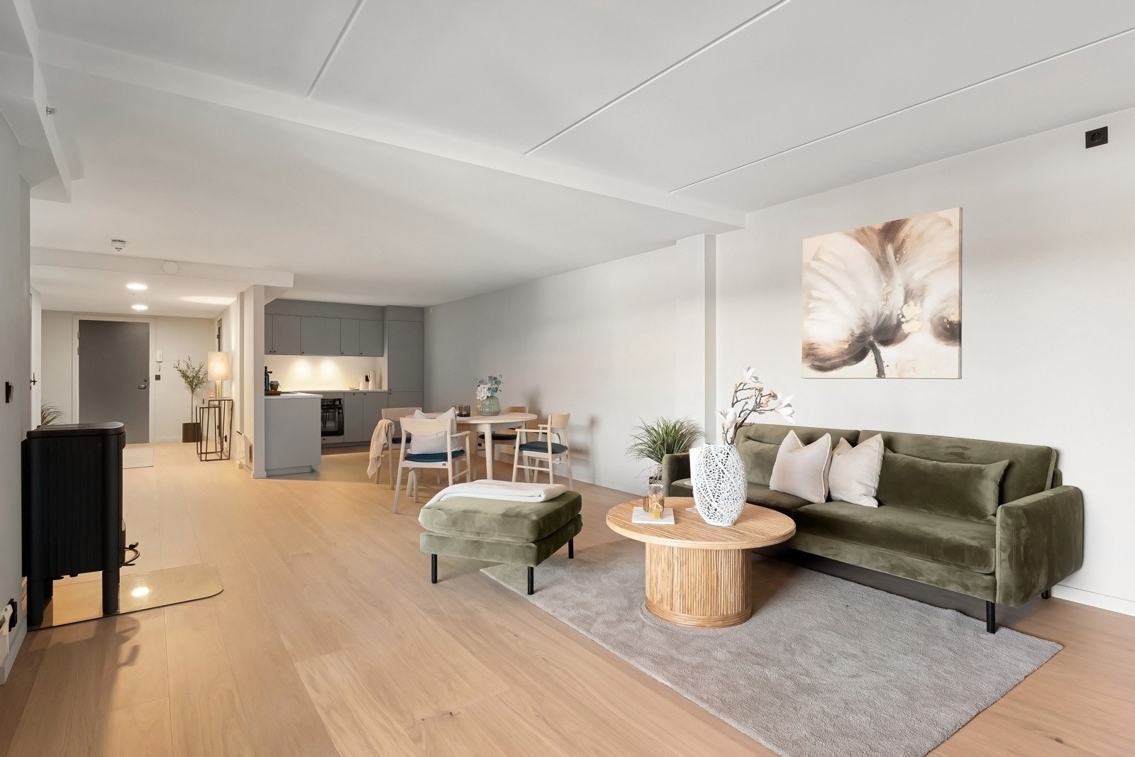 Leiligheten har en flott en stavs eikeparkett. Galleribilde