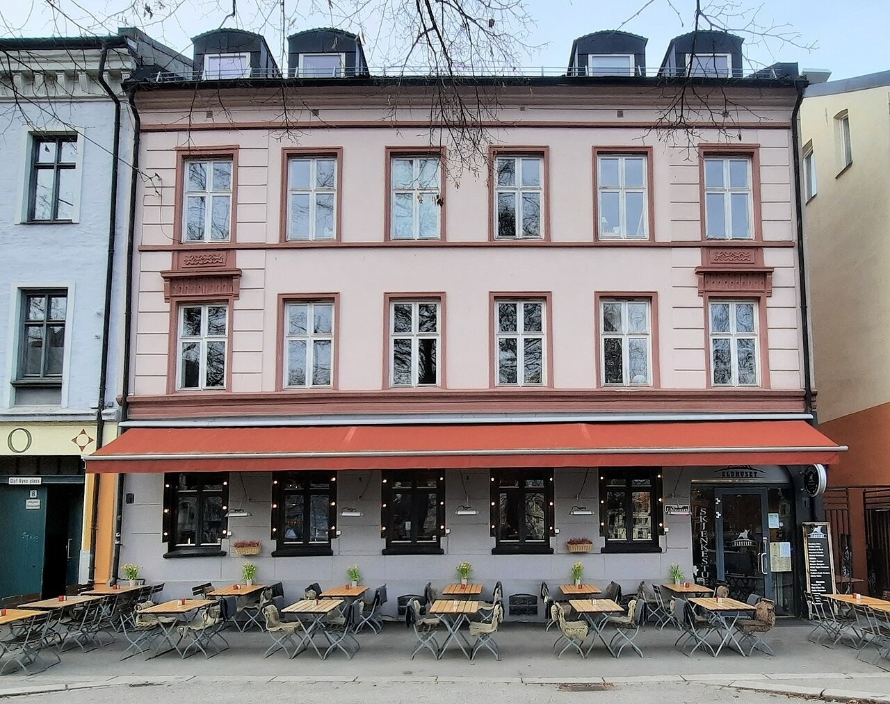 God plass til uteservering Galleribilde