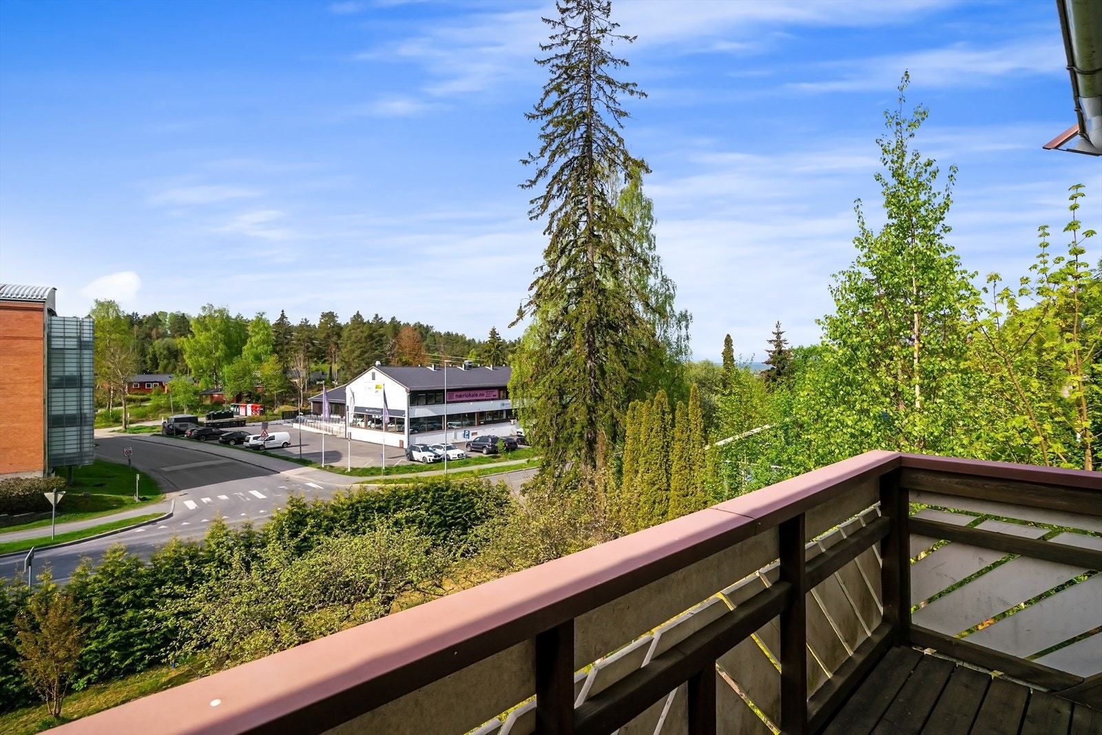 Utsyn fra balkong. Galleribilde