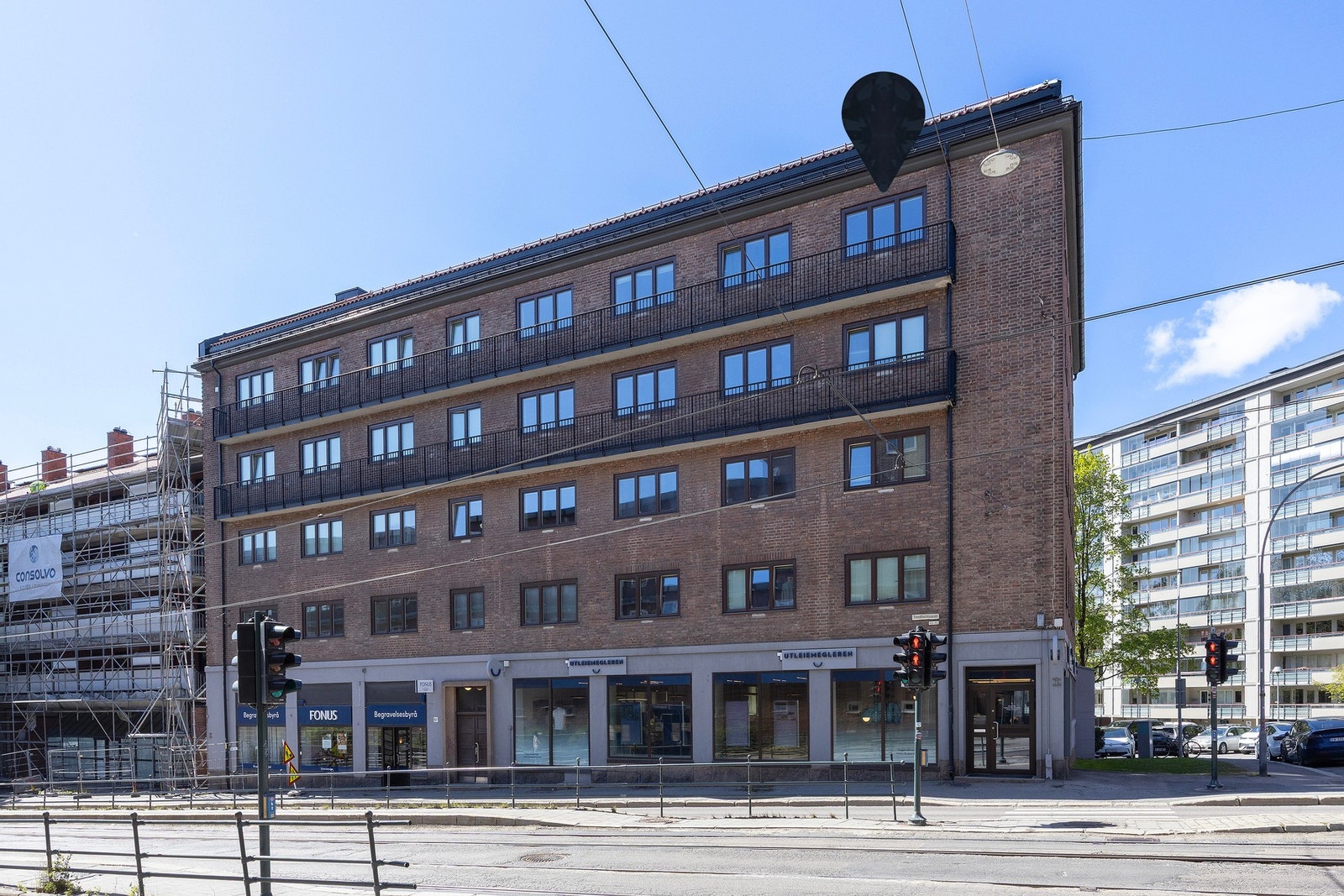 Se pil for leilighetens beliggenhet i bygget. Galleribilde