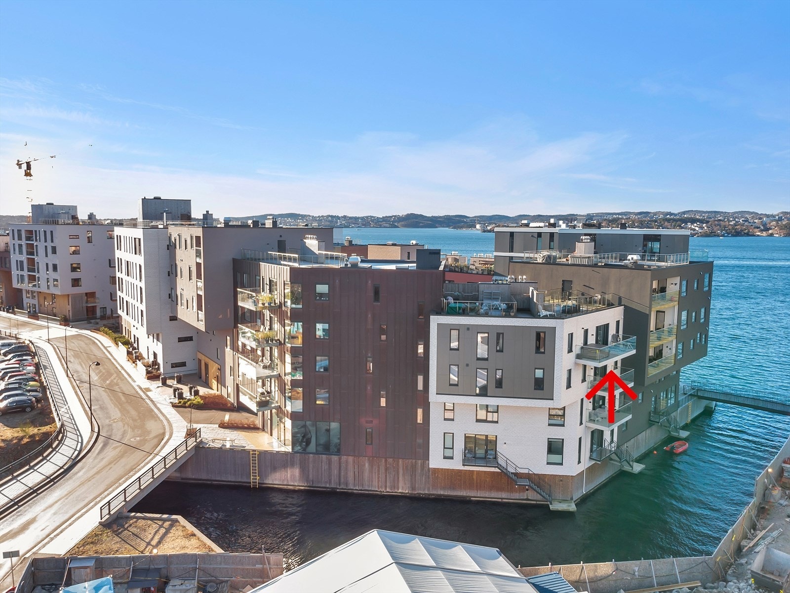 Eiendomsmegler Norge ved Kristian Lossius har gleden av å ønske deg velkommen til Sjølystveien 50! Galleribilde