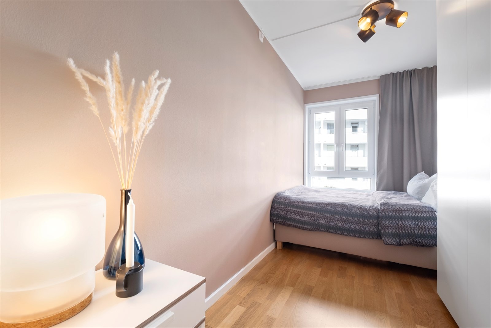 Soverom II Galleribilde