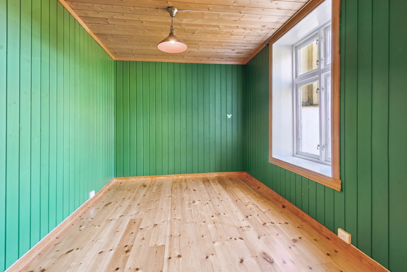 Soverom ved stua - Endevegg mot nabobolig Galleribilde