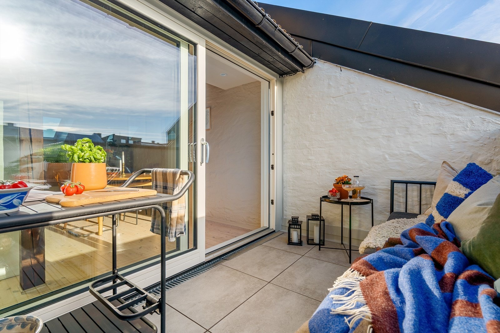 Her kan du nyte solen fra 12 på formiddagen til kl 20 på kvelden! Galleribilde