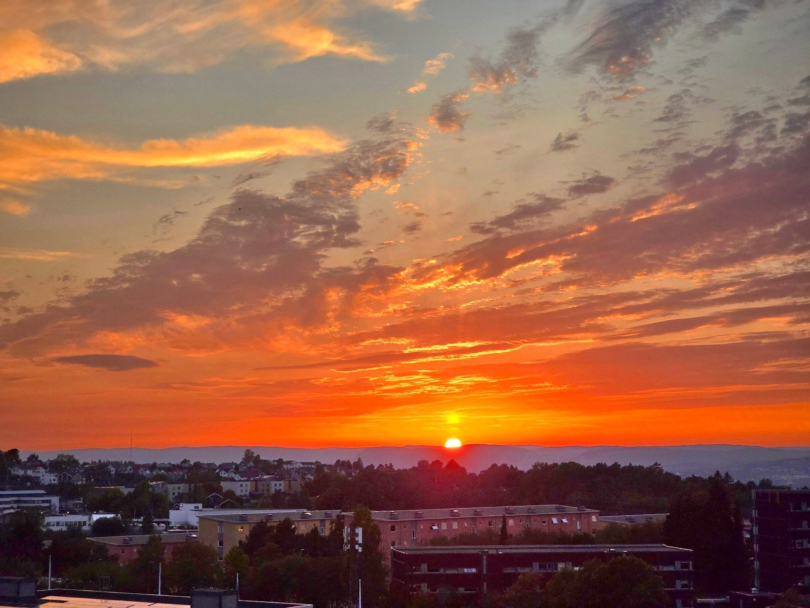 Her kan du nyte flotte solnedganger Galleribilde