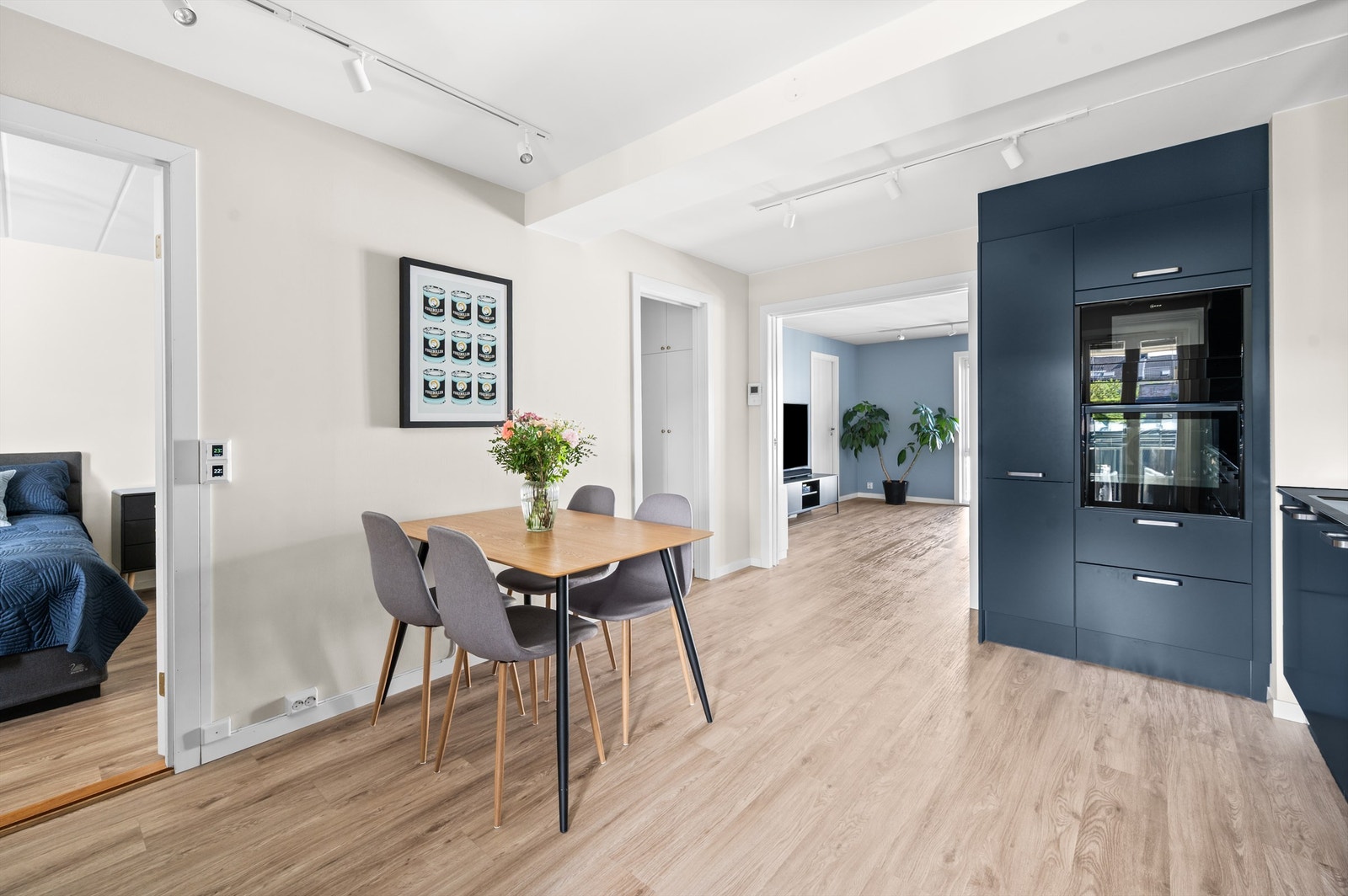 Delikat og funksjonelt kjøkken fra Designa som er nytt fra 2024. Galleribilde