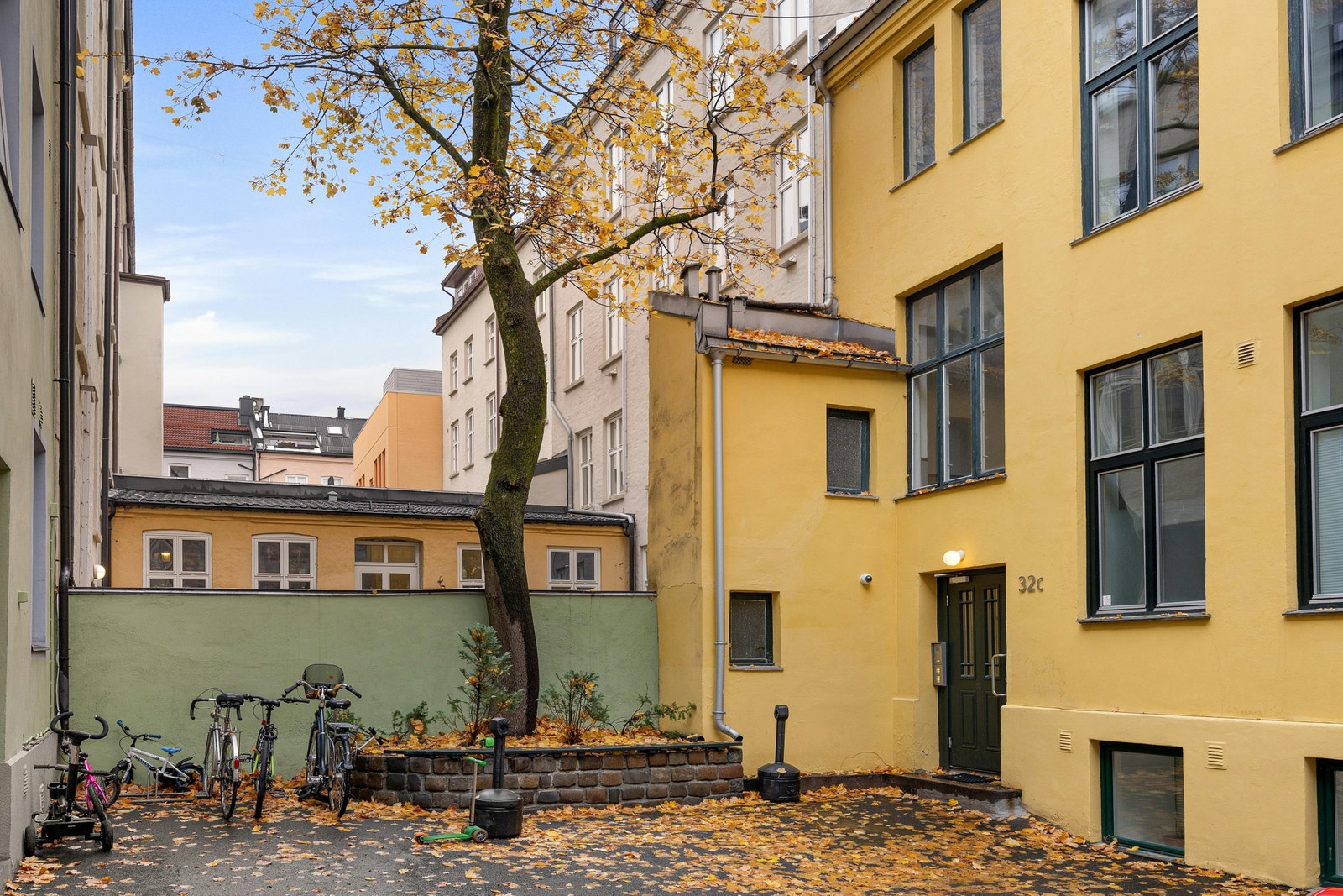 Fasade ved inngang Galleribilde
