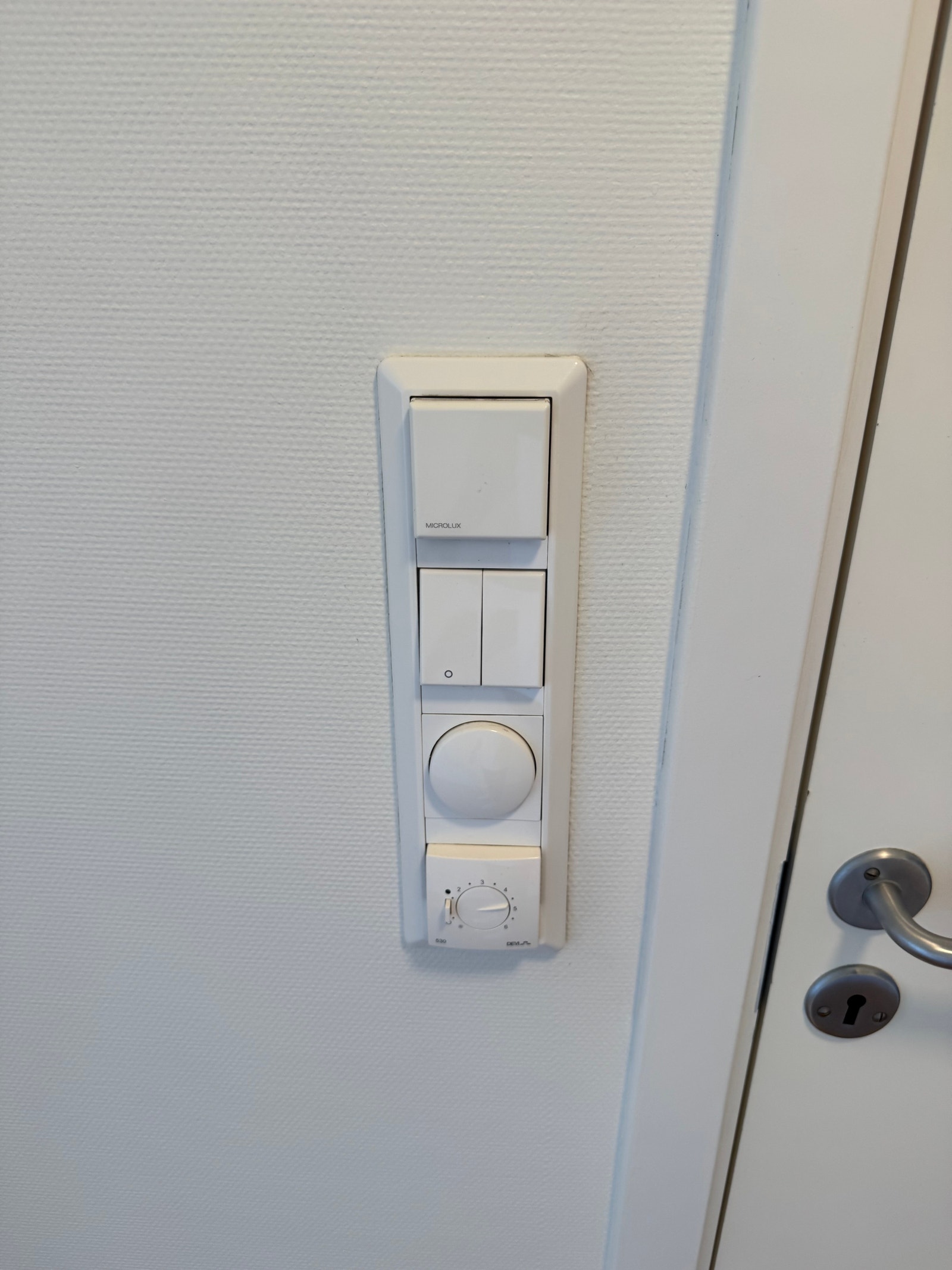 All lys og varme styres her Galleribilde