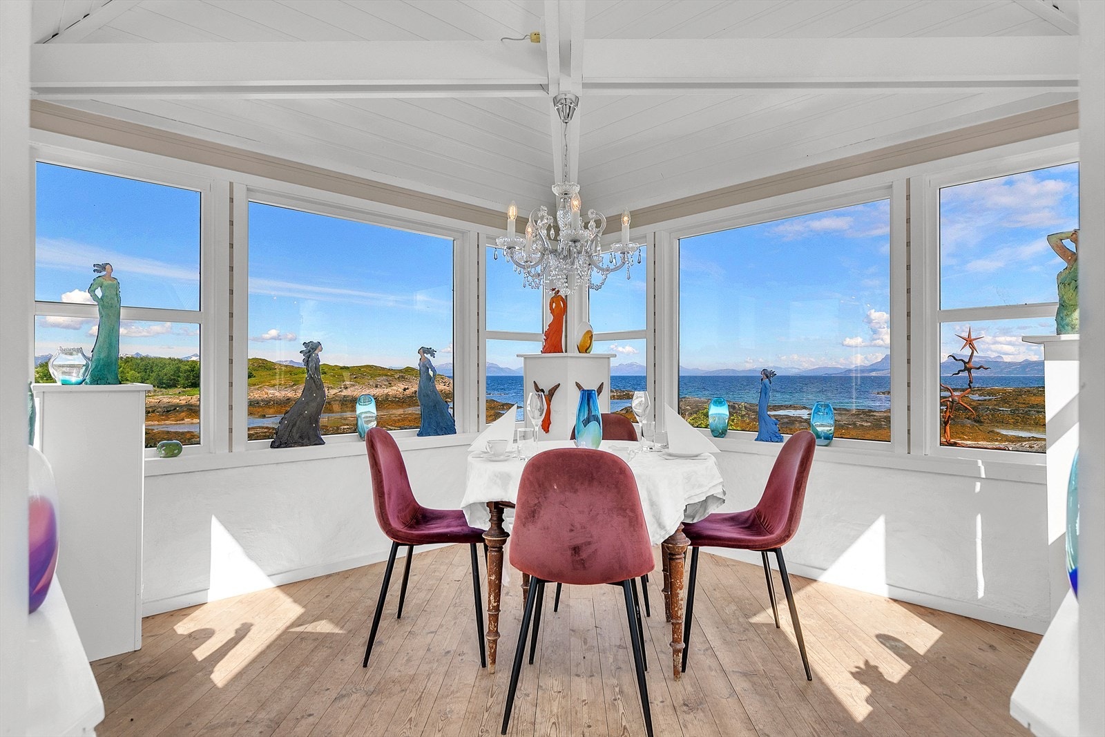 Galleri - Champagnehuset - 4.jpg Galleribilde