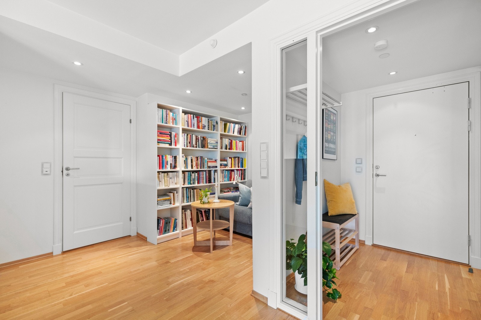 Leiligheten har en praktisk og god planløsning. Galleribilde