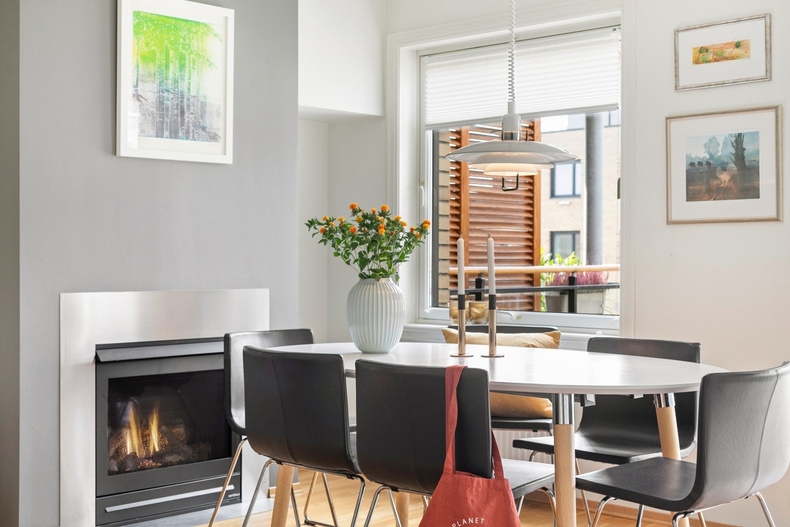 Gasspeisen varmer godt og sørger for en lun atmosfære. Galleribilde