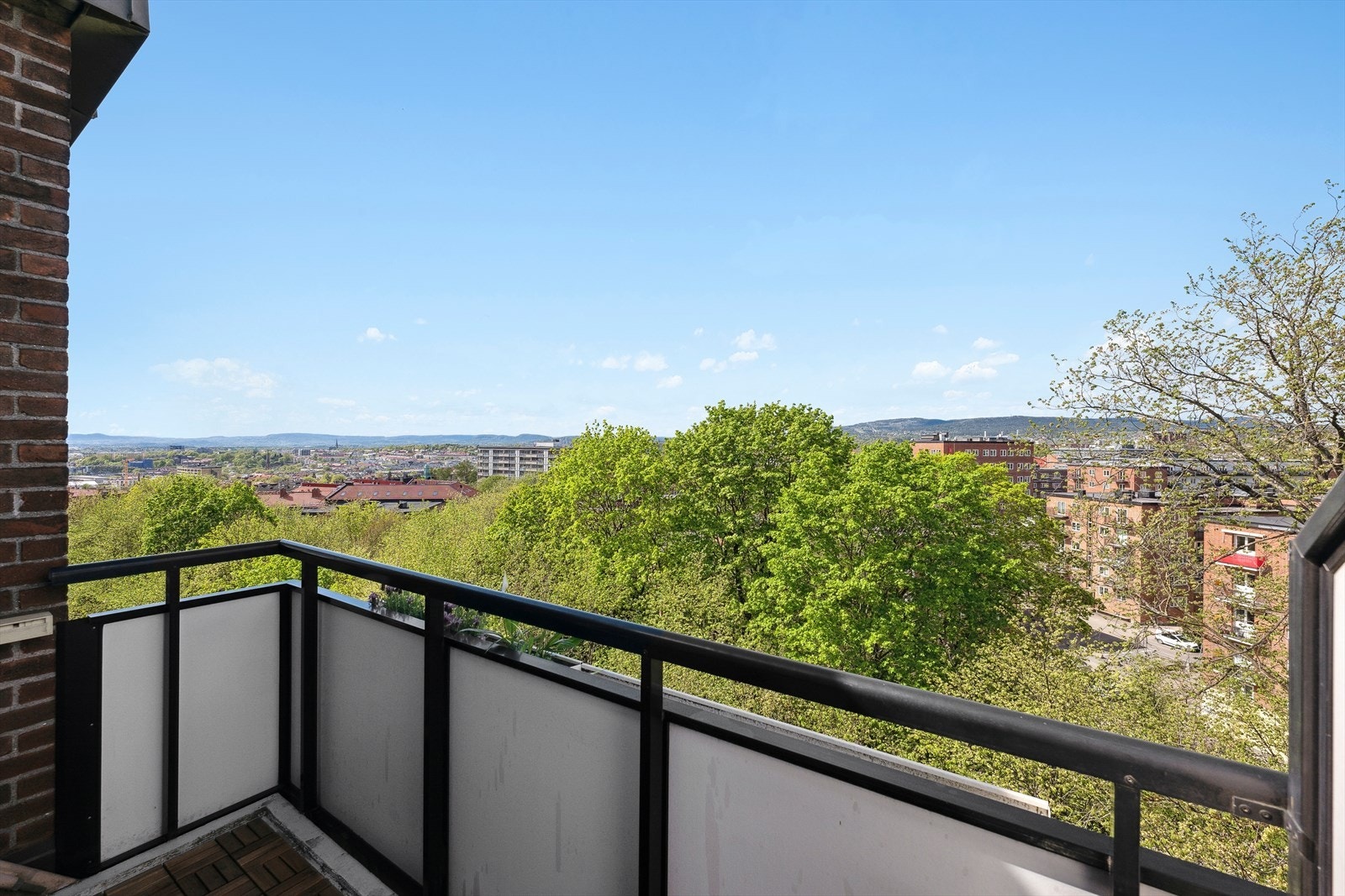 Her sitter du sjermet til i toppetasjen Galleribilde