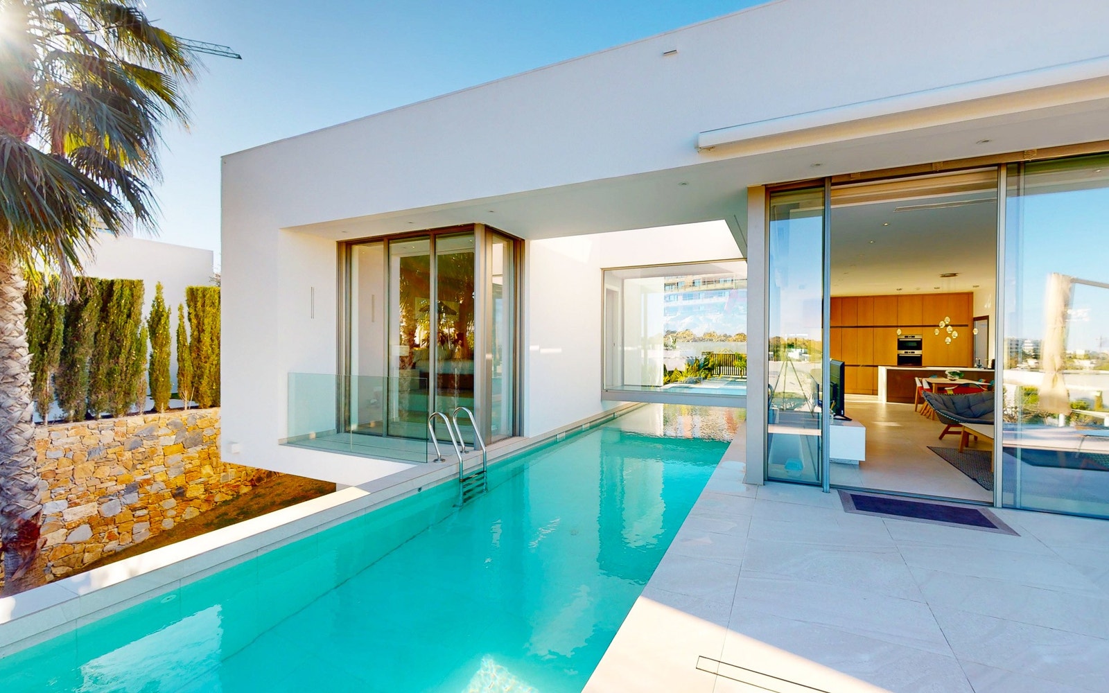 Image 1 Galleribilde