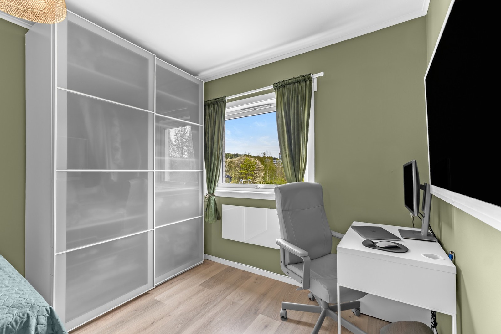 Et perfekt rom for både søvn og stillhet. Galleribilde