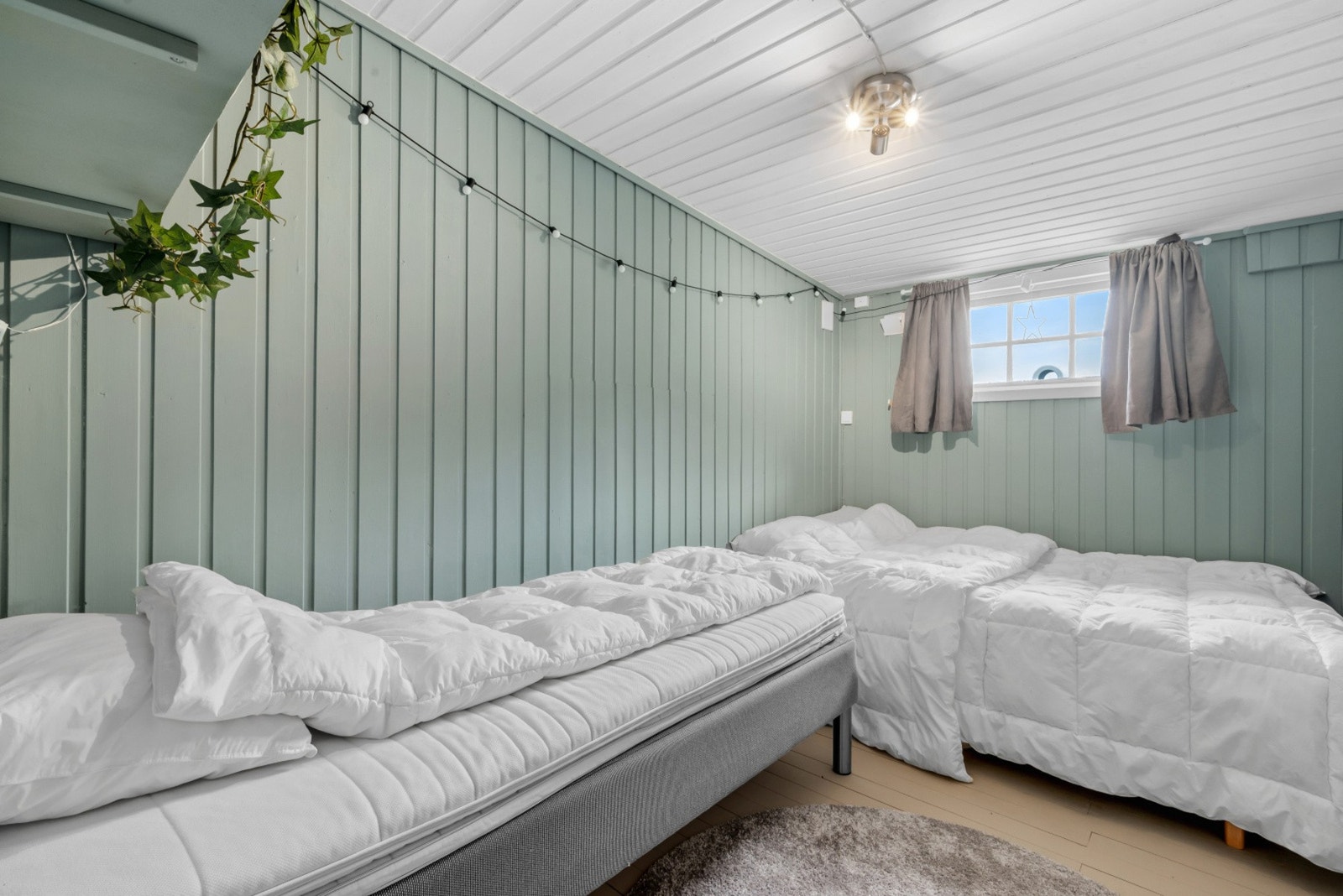 Det er mulighet for flere sengeplasser på hvert rom. Galleribilde