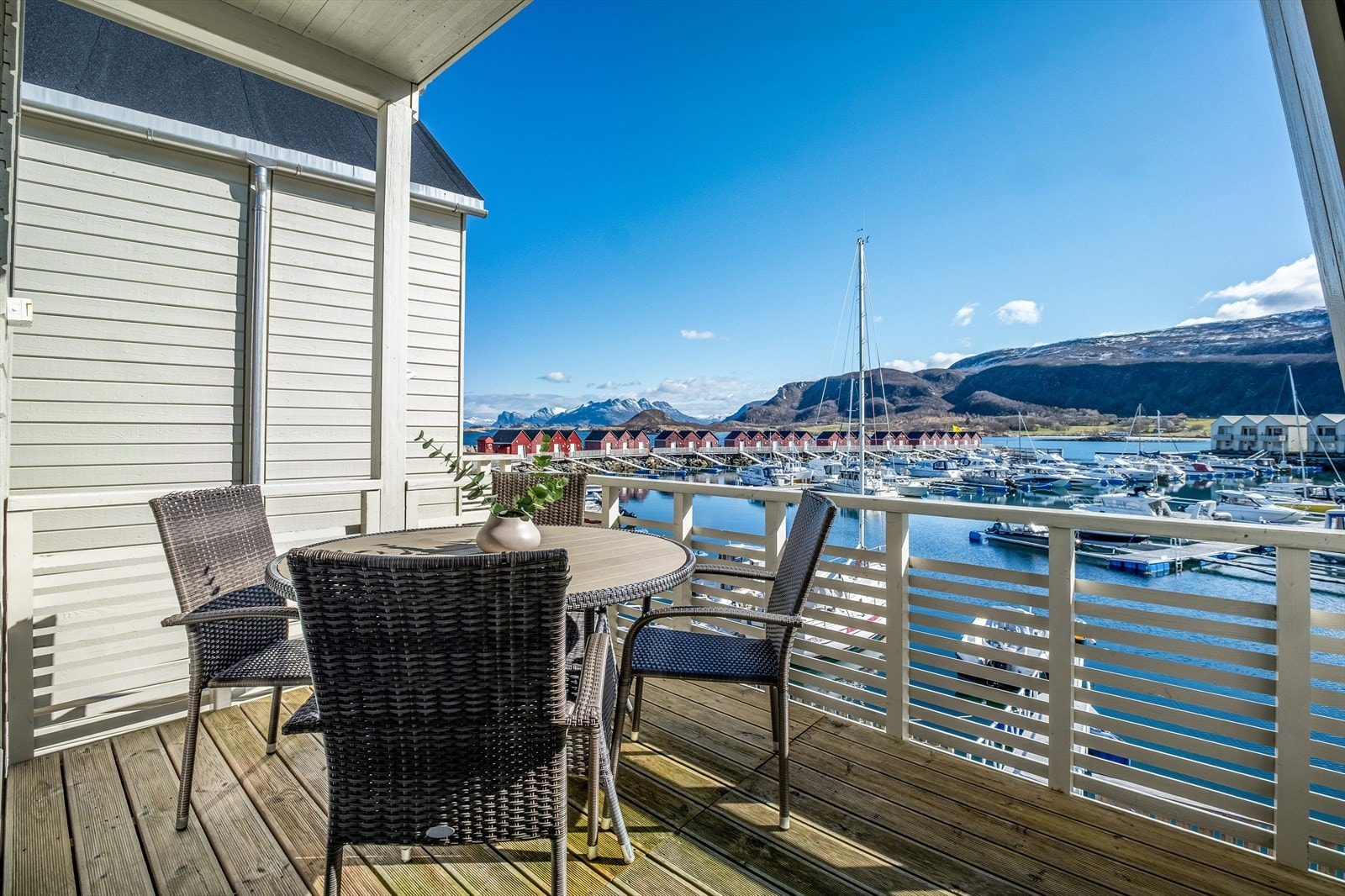 Velkommen til Løpshavn 77. Perfekt til bolig og fritidsbolig! Galleribilde