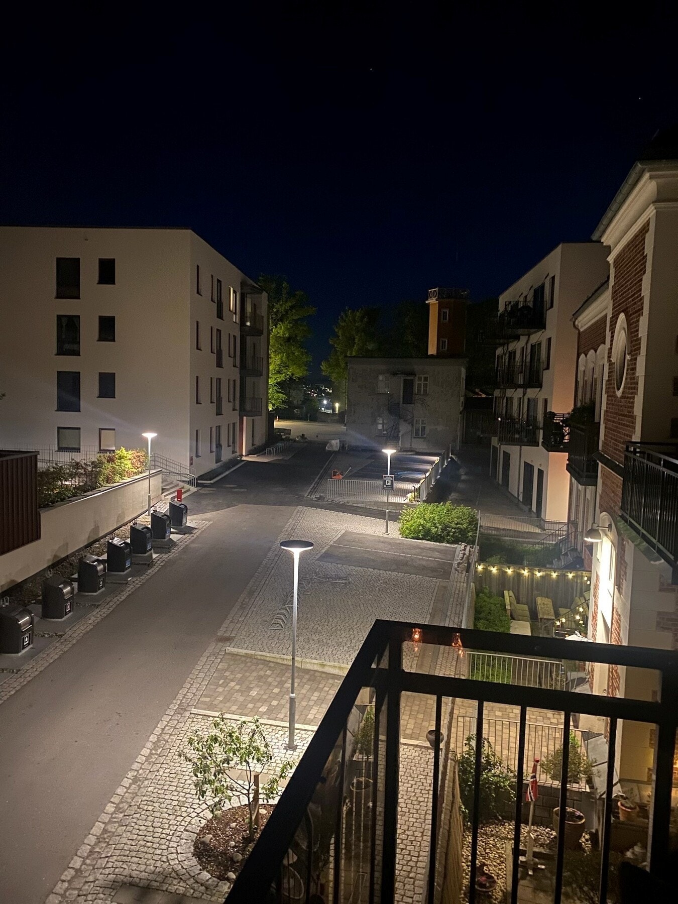 Kveldsstemning fra balkongen (Selgers bilde) Galleribilde